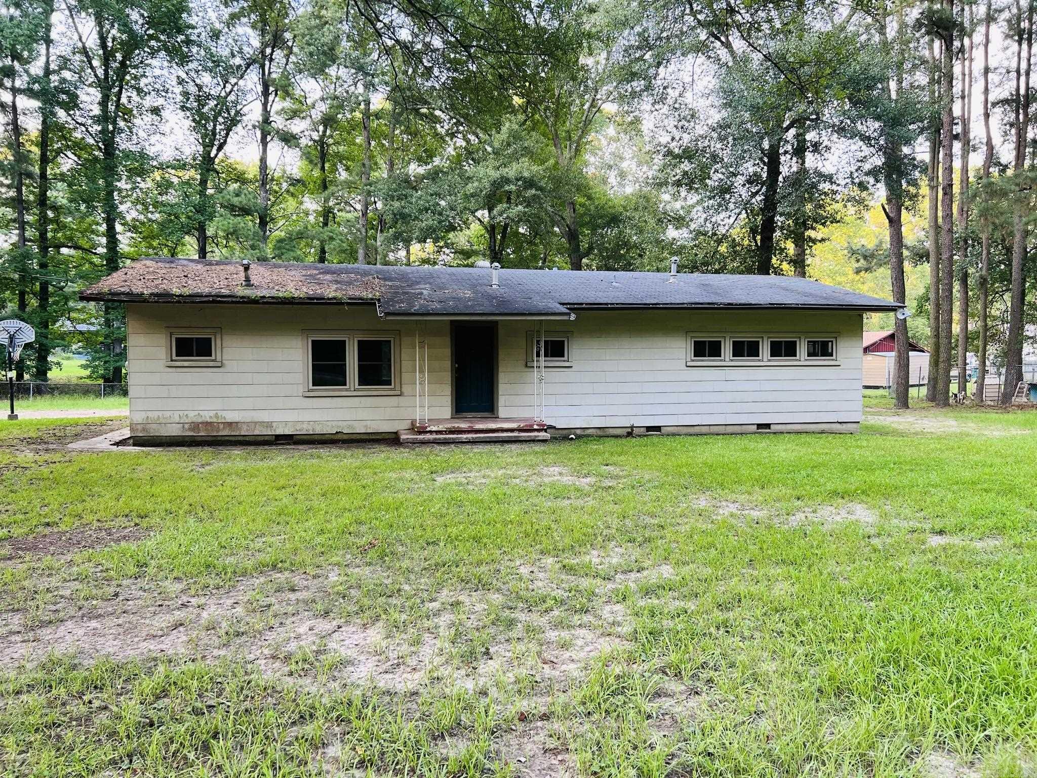 This home offers 3 bedrooms, 2 bathrooms, living room, double carport with 12x16 storage area, and fenced yard all on a corner lot. **Property is being sold AS IS NO REPAIRS - Seller is exempt from providing a property condition statement. All offers must be submitted by the buyerās agent using the online offer management system. Access the system via the link below. A technology fee will apply to the buyerās agent upon consummation of a sale. Offer link to property: http://reo.exceleras.com/?c=CZCV