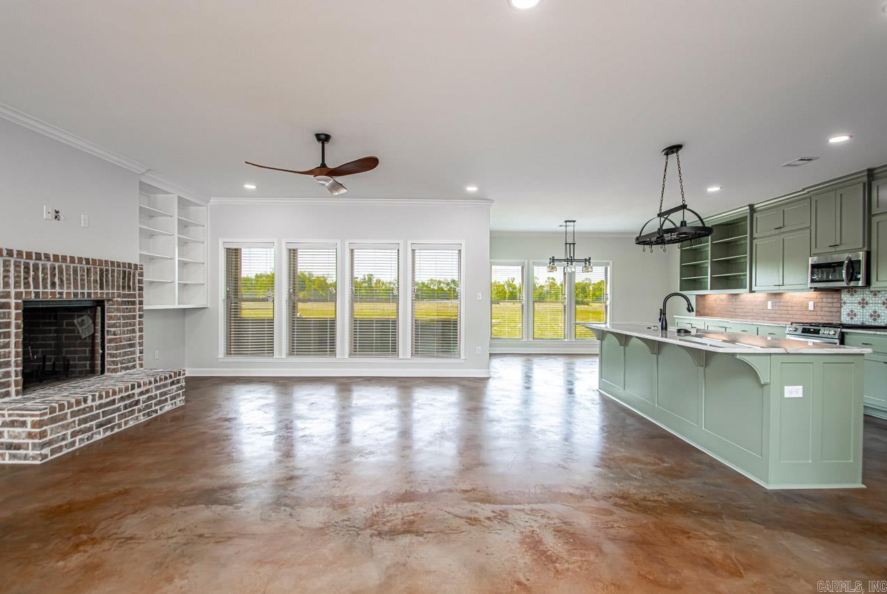 SOUTHWIND ANNEX - Residential