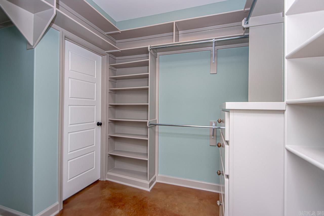 SOUTHWIND ANNEX - Residential