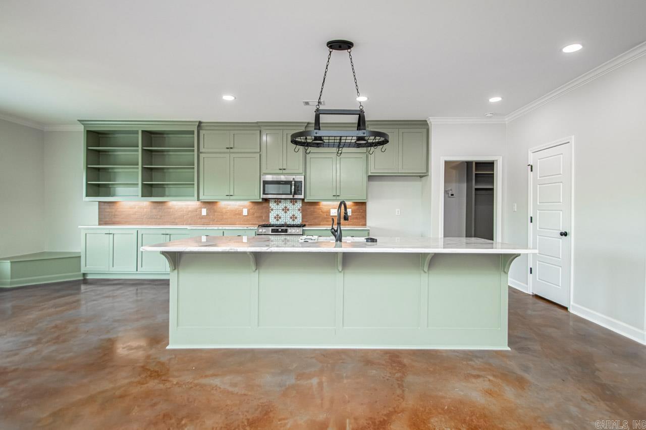 SOUTHWIND ANNEX - Residential