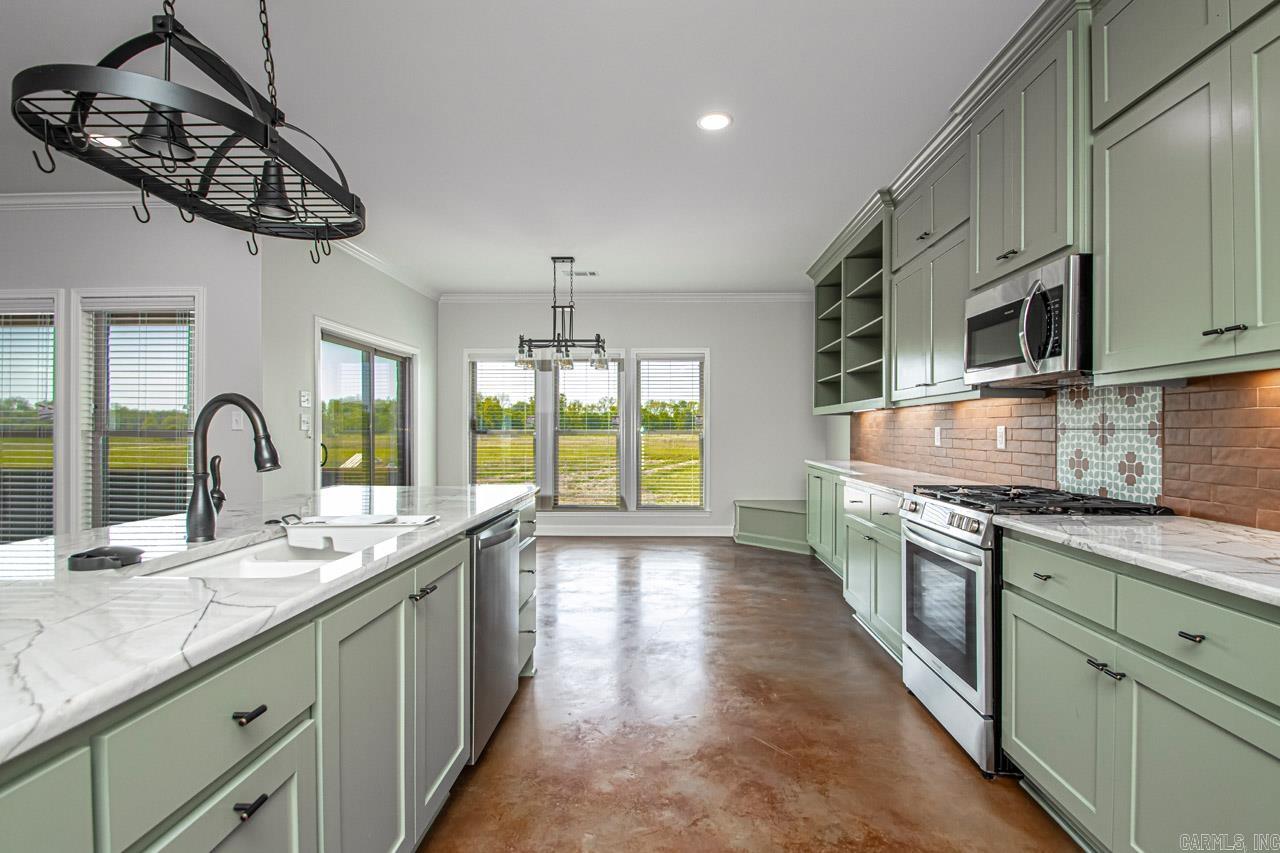 SOUTHWIND ANNEX - Residential