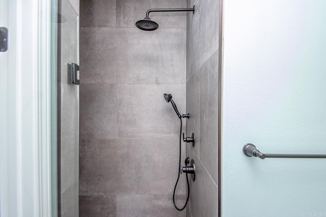 SOUTHWIND ANNEX - Residential