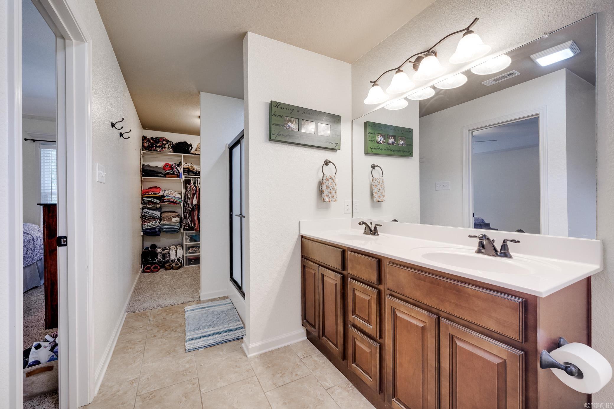 SOUTHERN COMFORT ESTATES - Residential