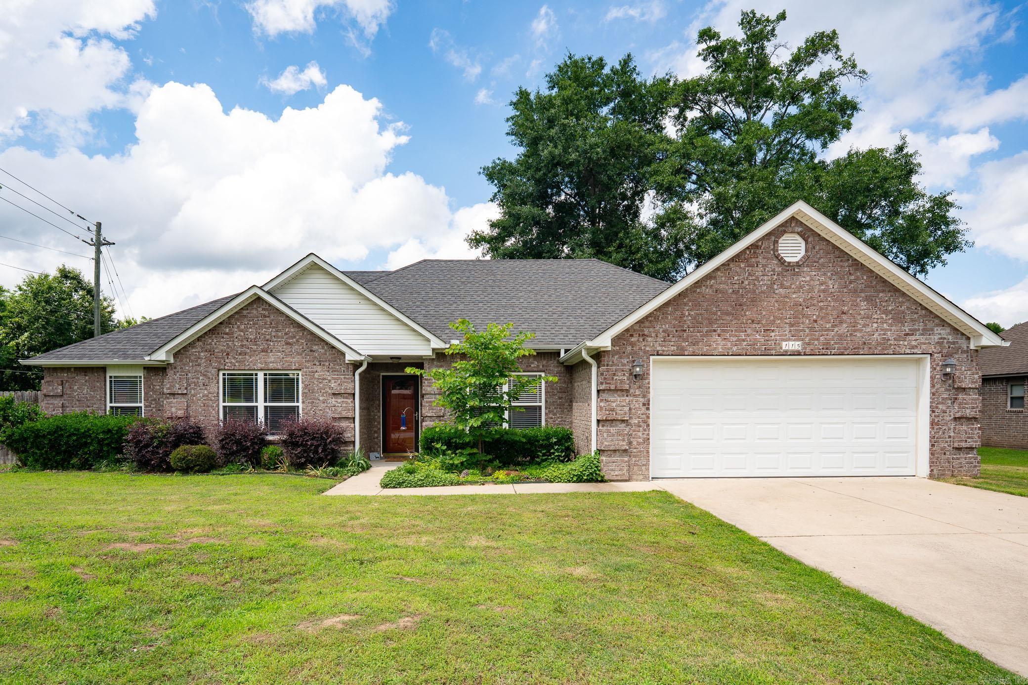 SOUTHERN COMFORT ESTATES - Residential