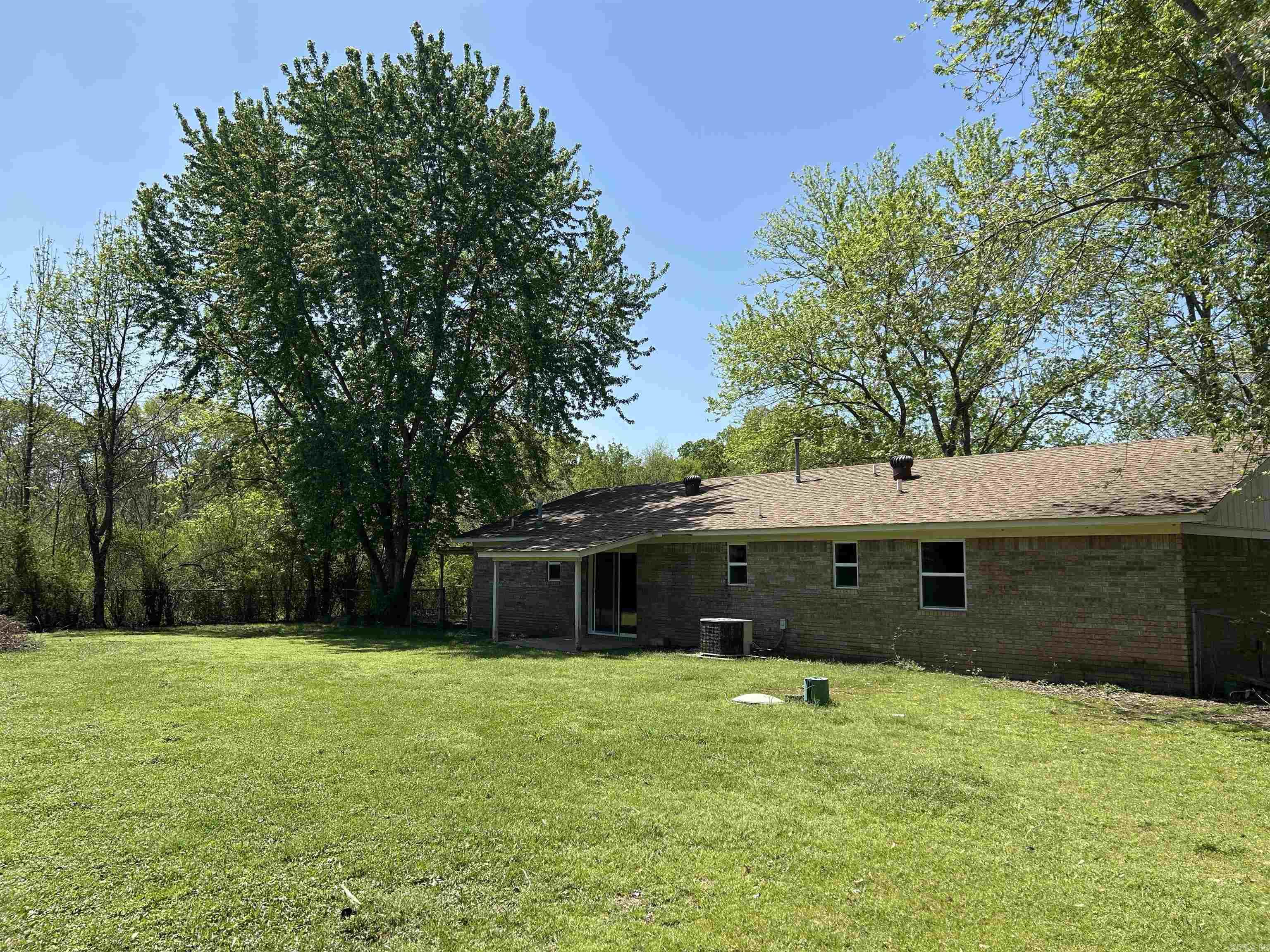 FOXMOOR ACRES - Residential