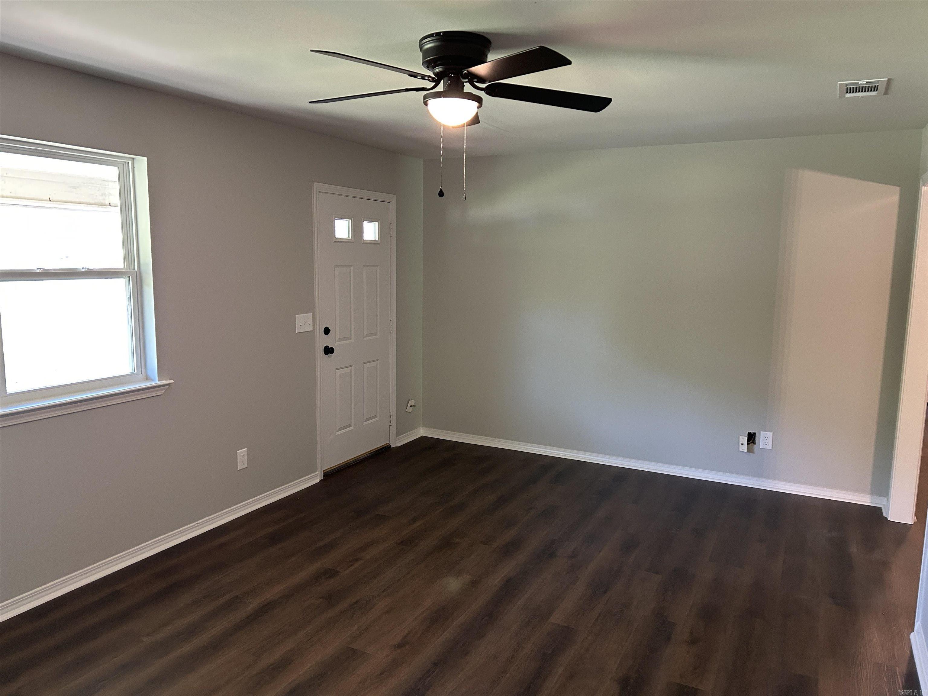 FOXMOOR ACRES - Residential