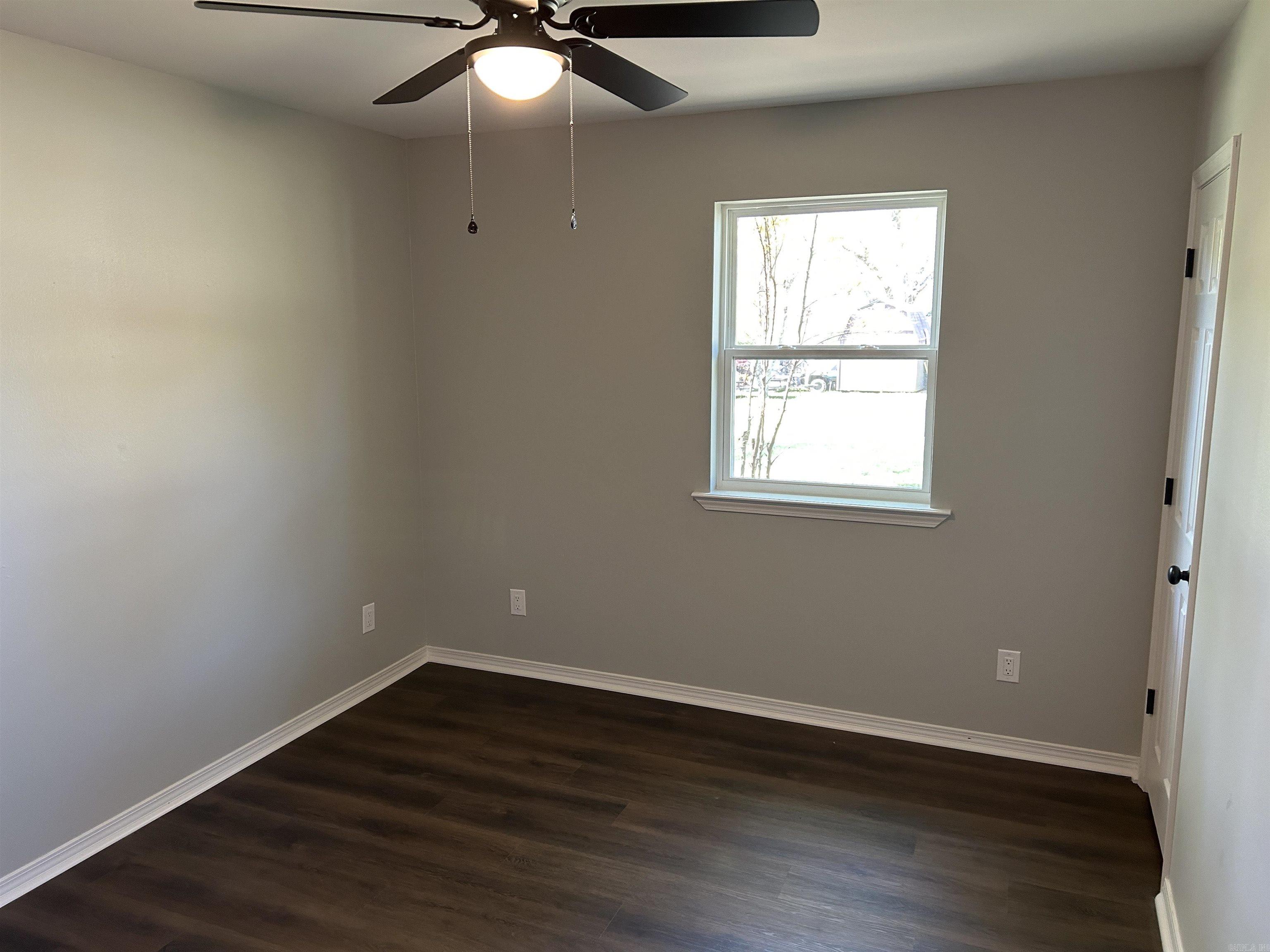 FOXMOOR ACRES - Residential