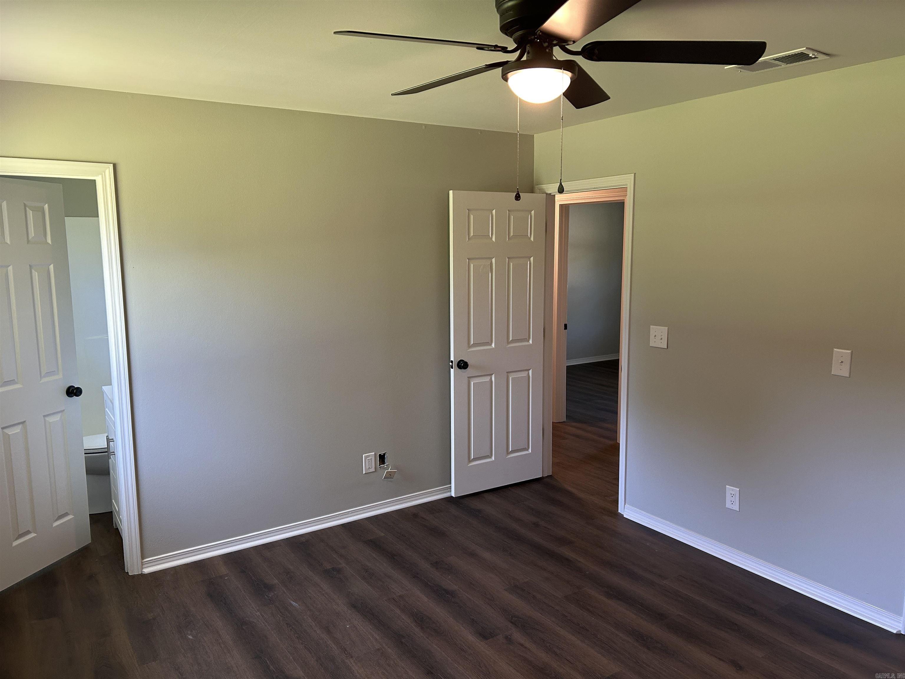 FOXMOOR ACRES - Residential