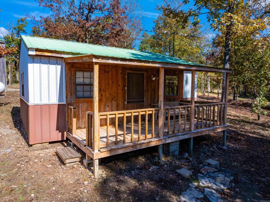 Welcome to your 200± acre Ozark retreat in Izard County, Arkansas, just outside Franklin and minutes from Melbourne. This property is a hunter’s paradise and a secluded getaway, offering incredible deer and turkey hunting, privacy, and modern convenience. The property features a cozy one-bedroom, one-bath cabin—perfect for weekend stays or full-time living. It includes North Arkansas Electric power, fiber internet, and a private well housed in a small gray building. Whether you’re sipping coffee on the porch or heading out for an early hunt, this cabin makes the perfect base camp. The land itself is loaded with wildlife and surrounded by large landowners, known for producing some of the largest whitetails in the area. It includes a small pond, hardwood timber, ridges, and draws, with trail and easement access off EZK Road, just minutes from Main Street in Franklin. A gravel driveway provides easy, year-round access. With fiber internet, electricity, and water, you can enjoy comfort and seclusion in one place. Ideal as a hunting property, recreational getaway, or private homestead, this property offers the true Ozark lifestyle—hunt, relax, and live surrounded by nature.