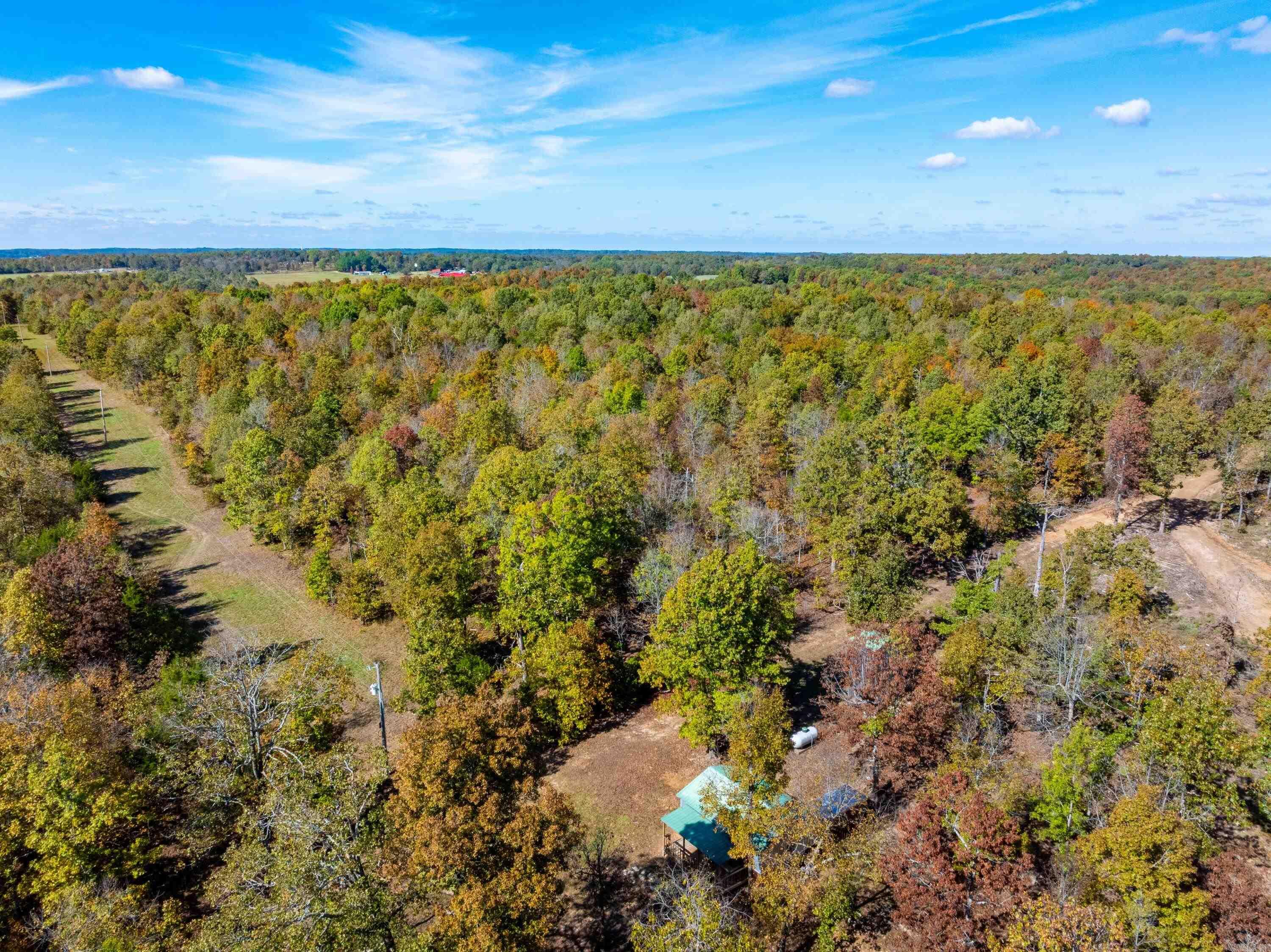 Metes & Bounds - Land