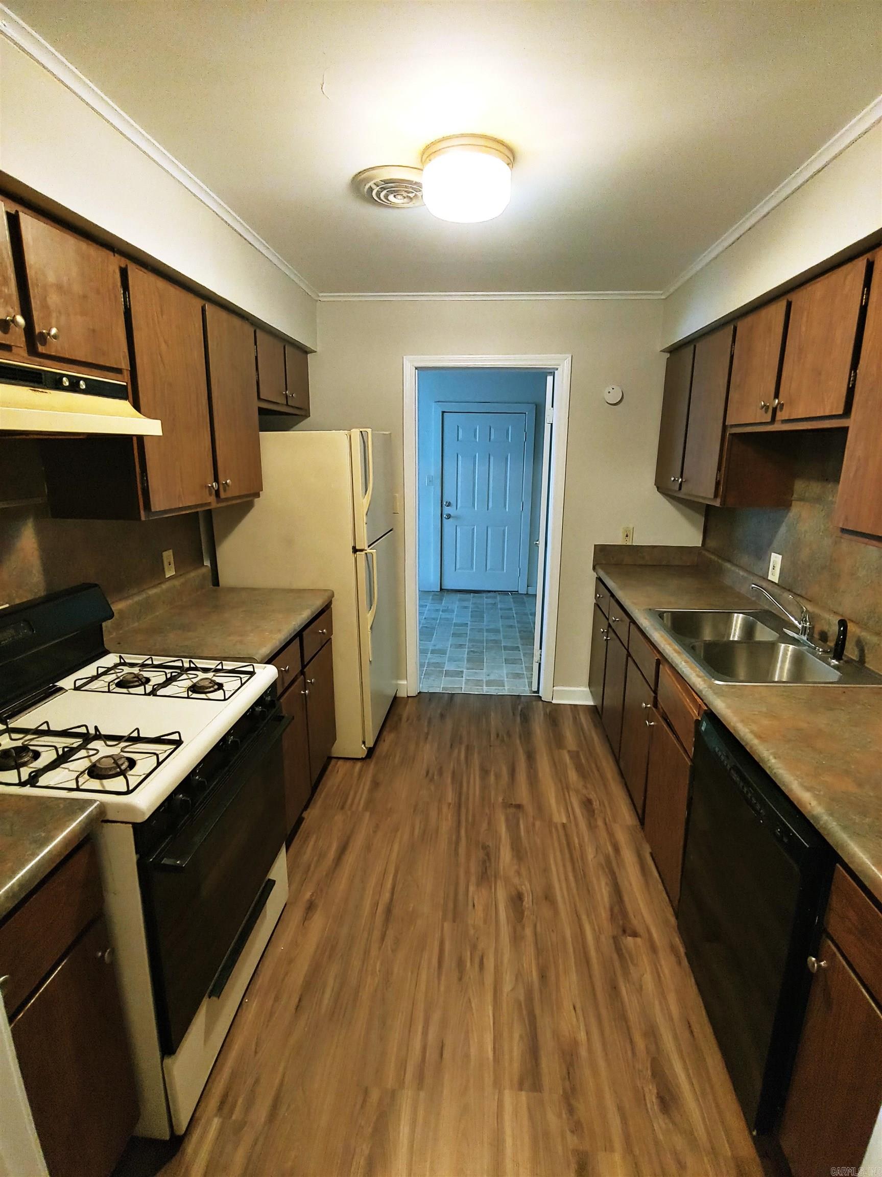 Sullivan - Residential Lease