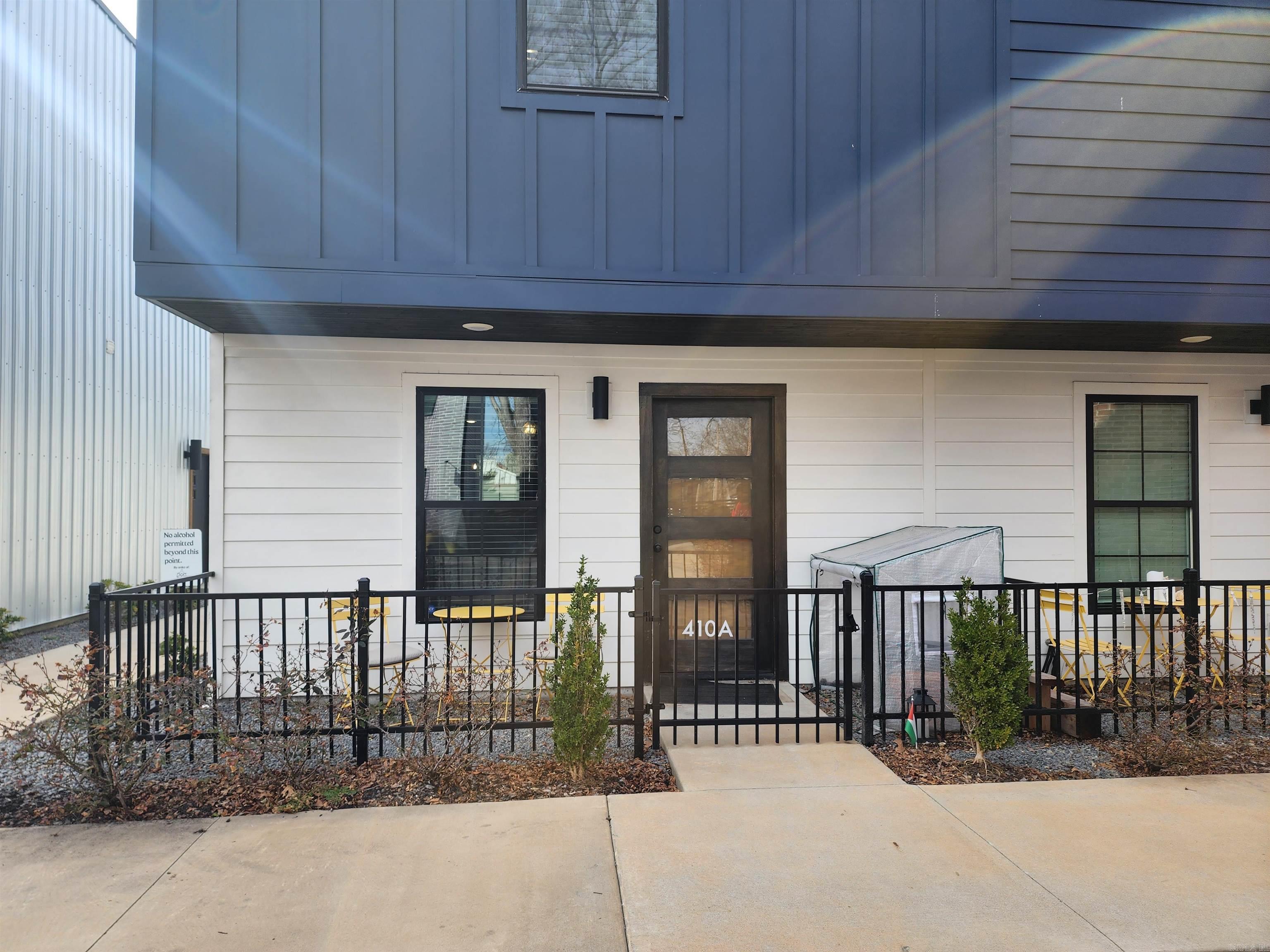 nil - Residential Lease