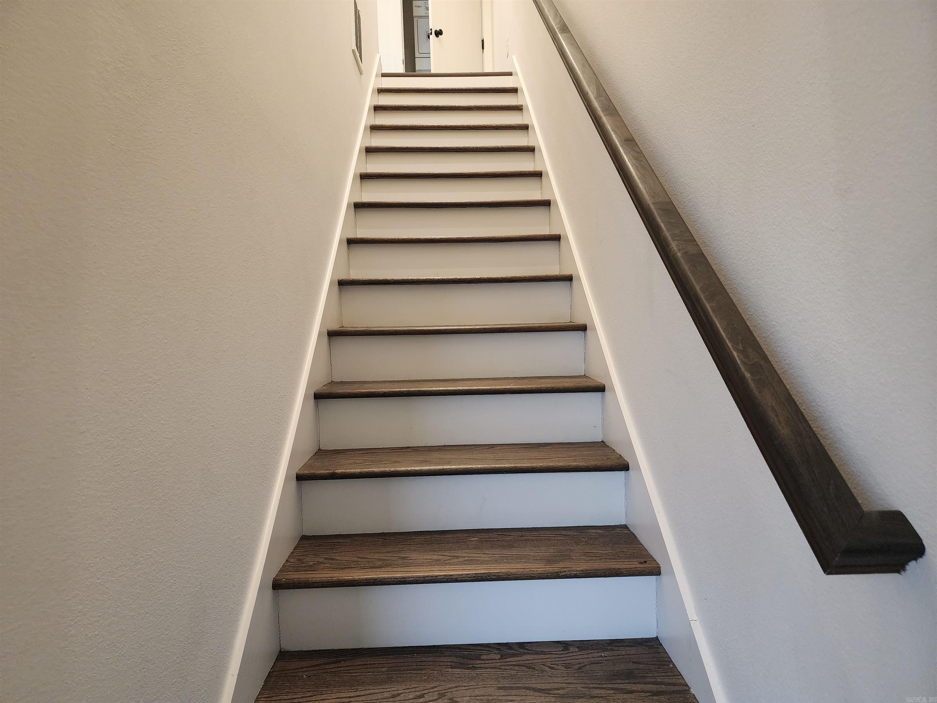 nil - Residential Lease