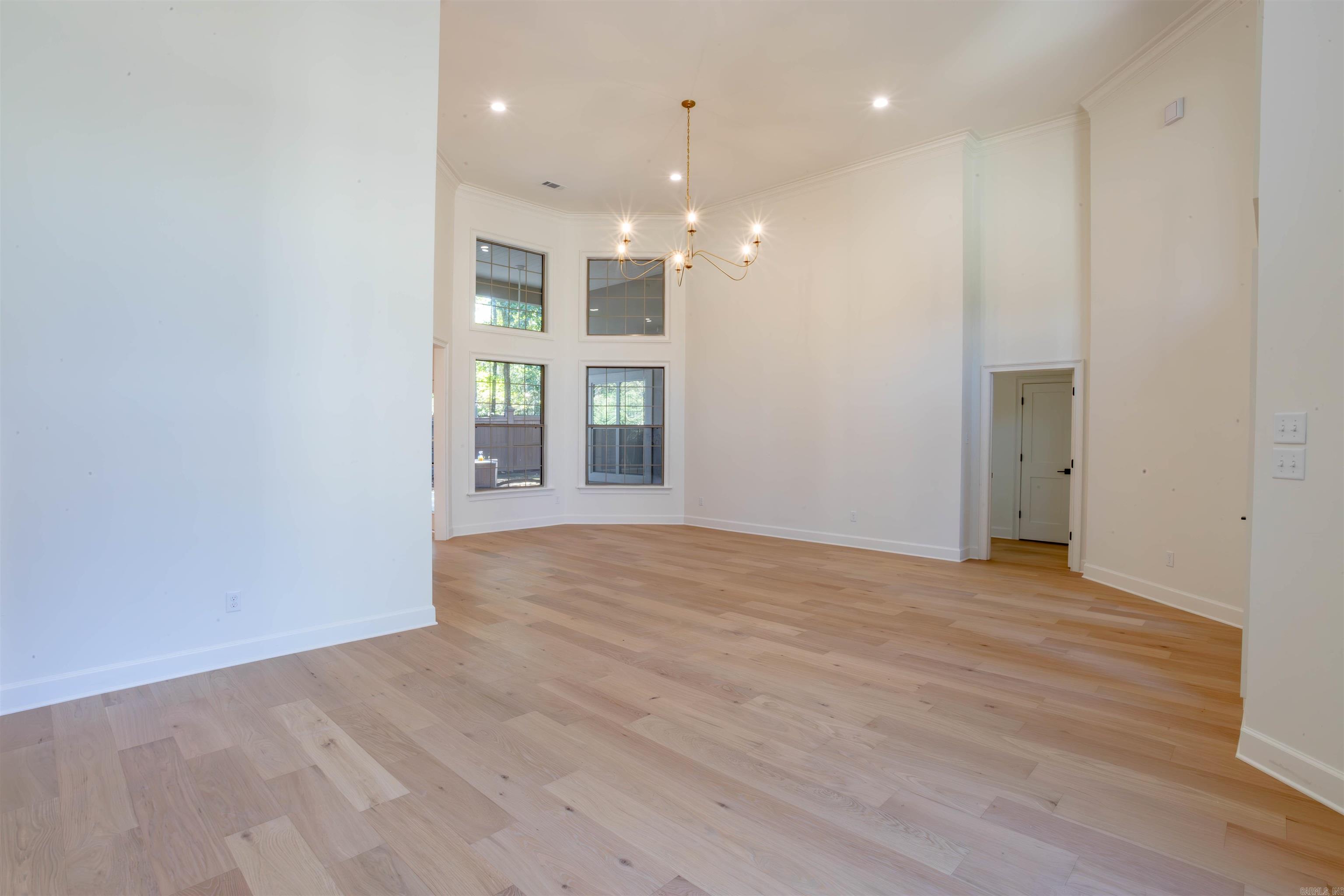 CHENAL VALLEY ABERDEEN - Residential