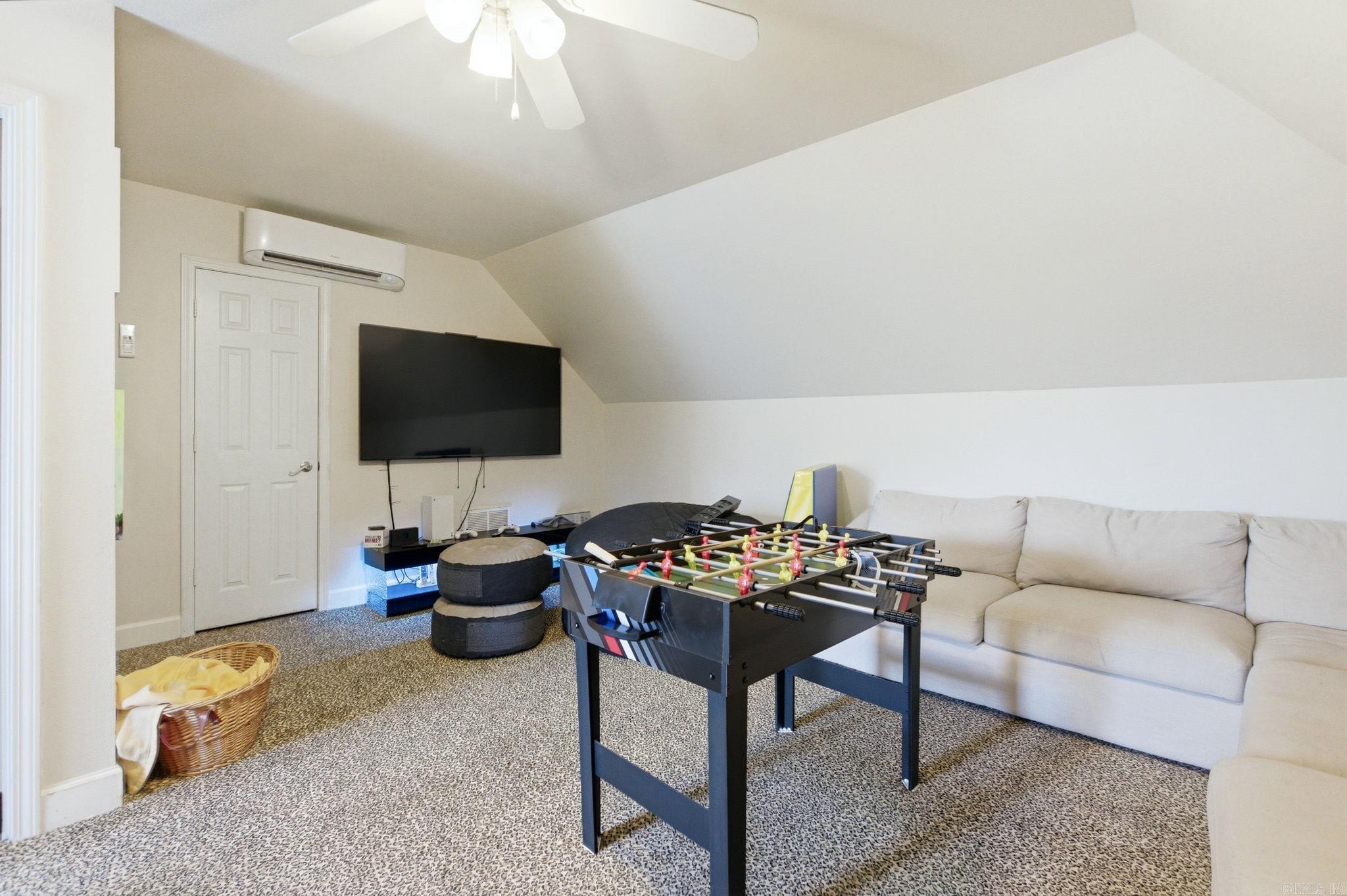 CYPRESS POINTE WEST ADDN - Residential