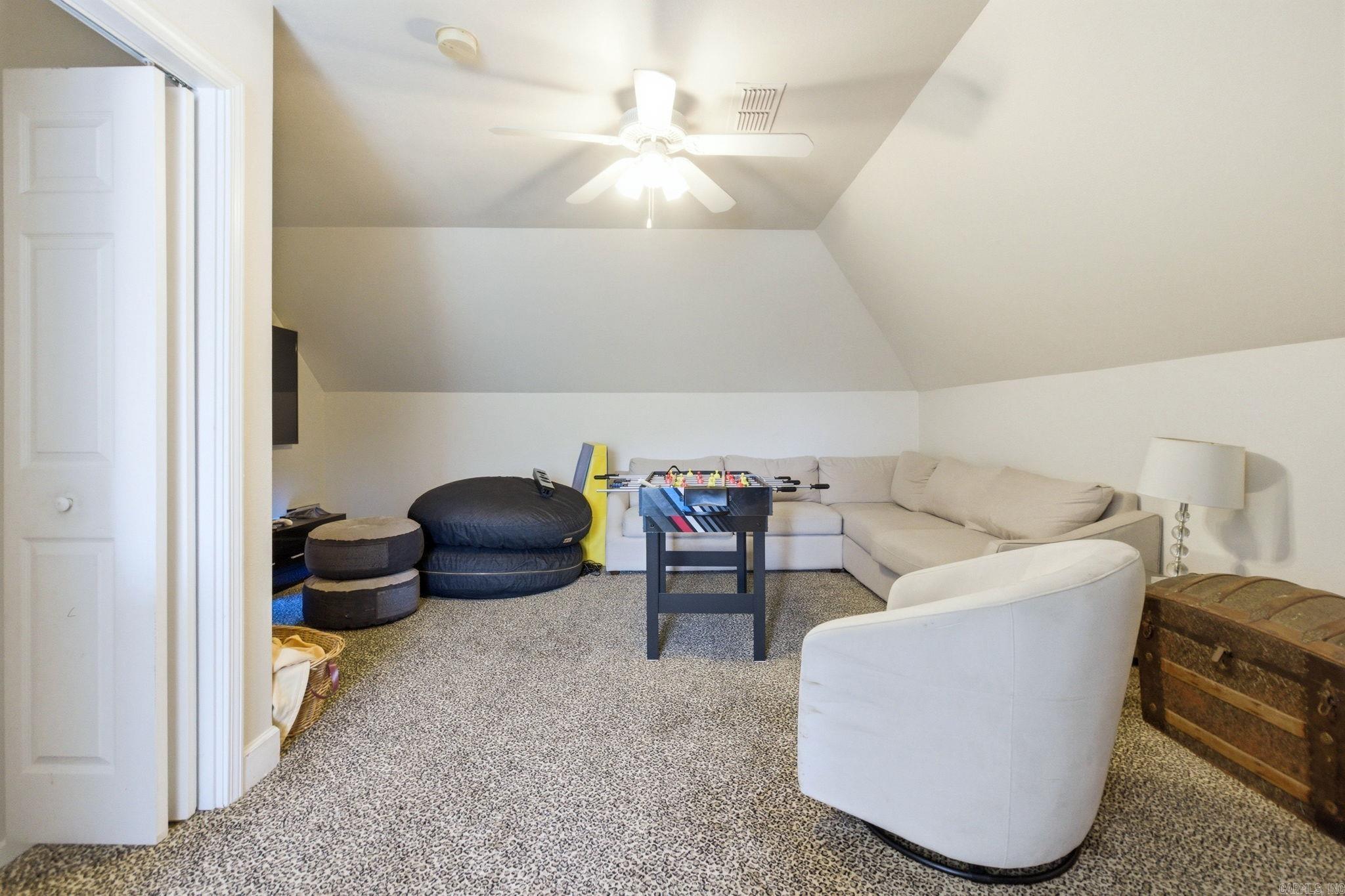 CYPRESS POINTE WEST ADDN - Residential