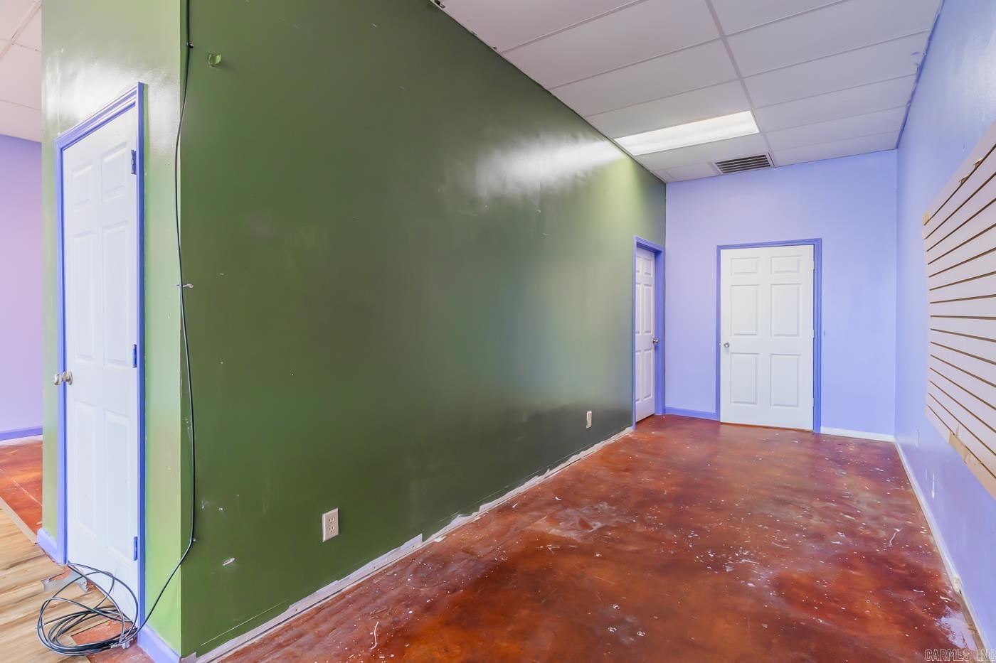 Eldridge - Commercial Lease