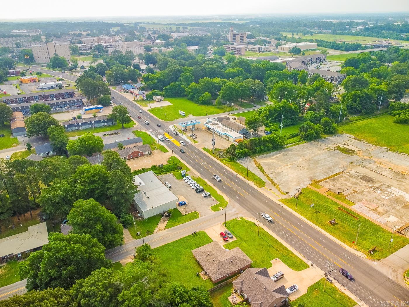 Eldridge - Commercial Lease