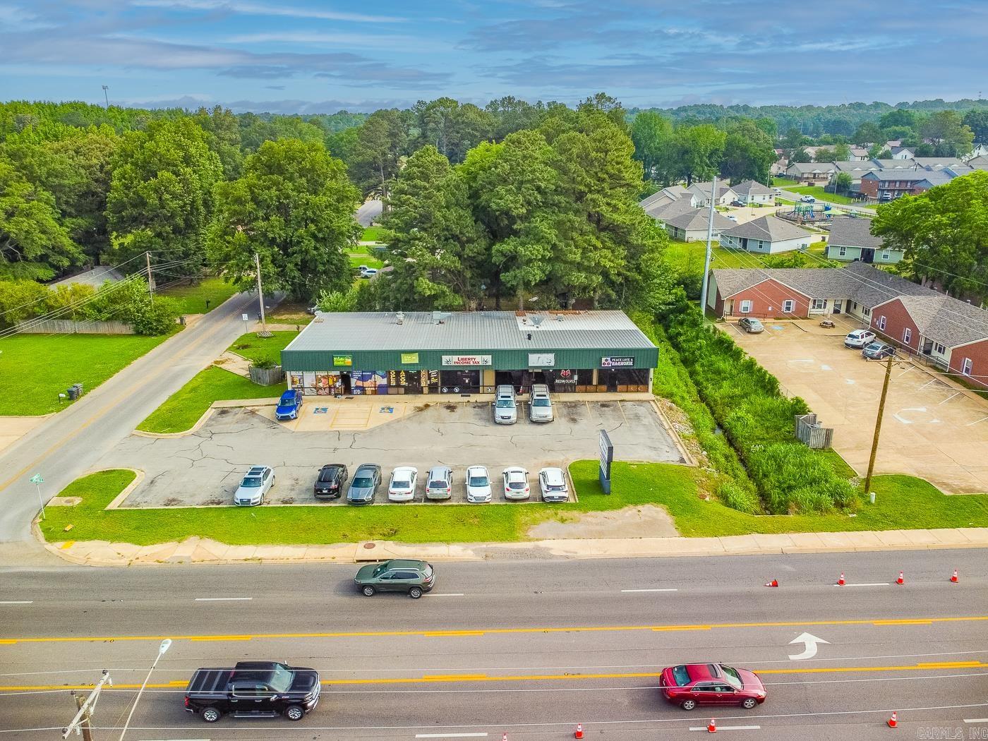 Eldridge - Commercial Lease