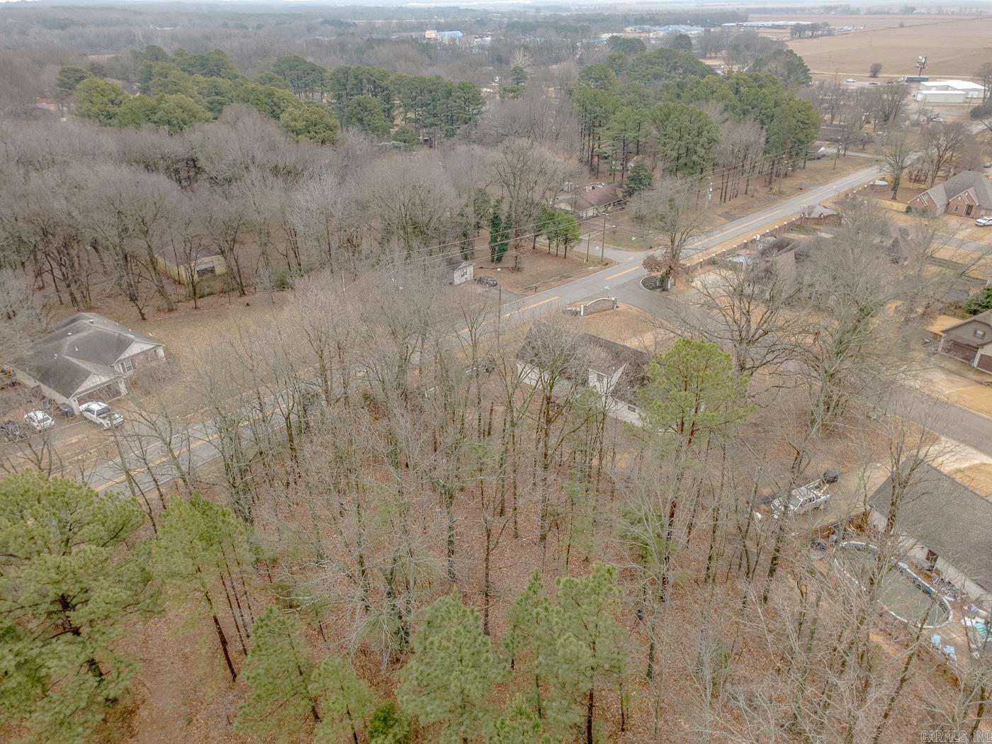 JAMESTOWN MANOR - Residential