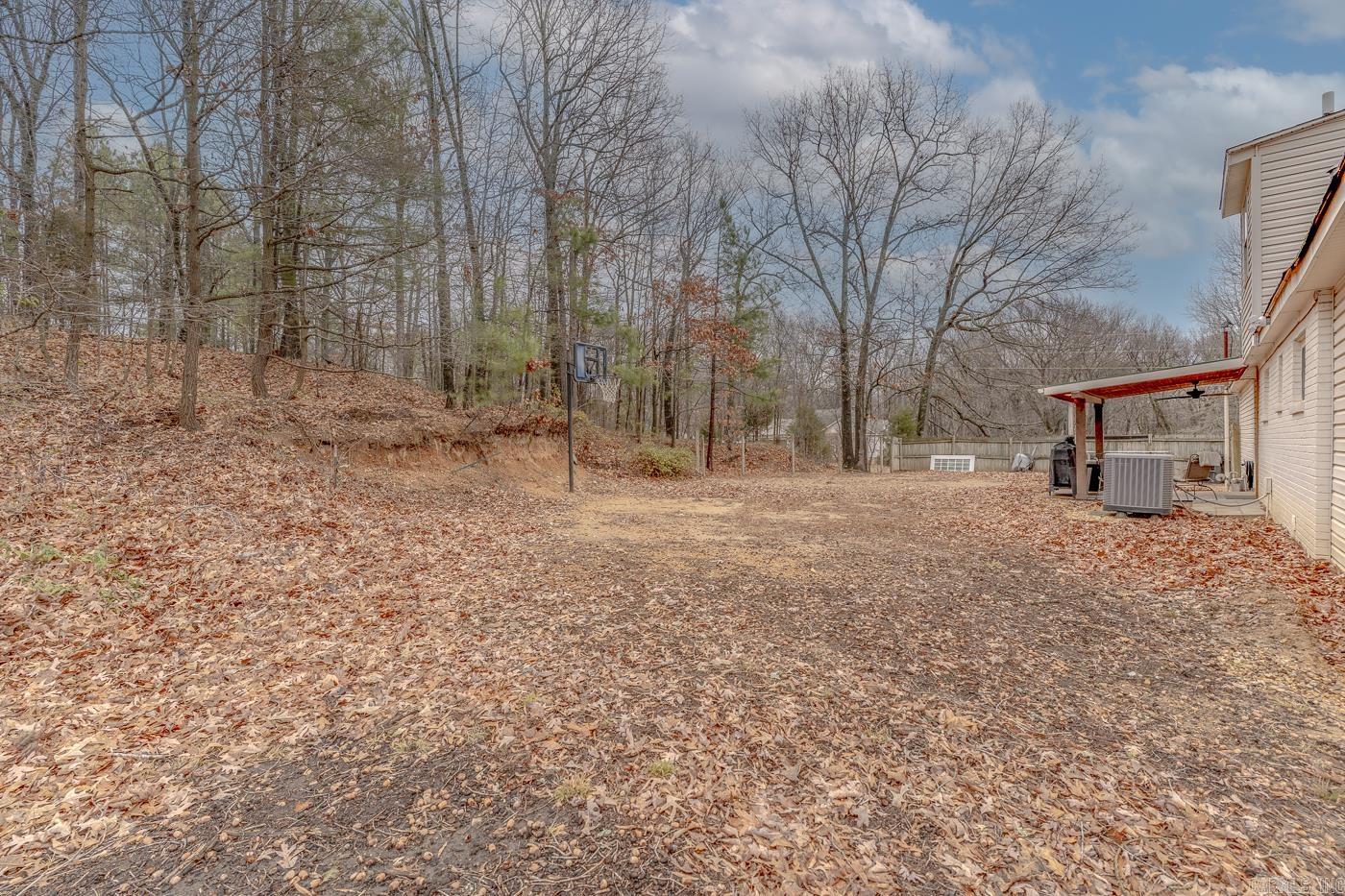 JAMESTOWN MANOR - Residential