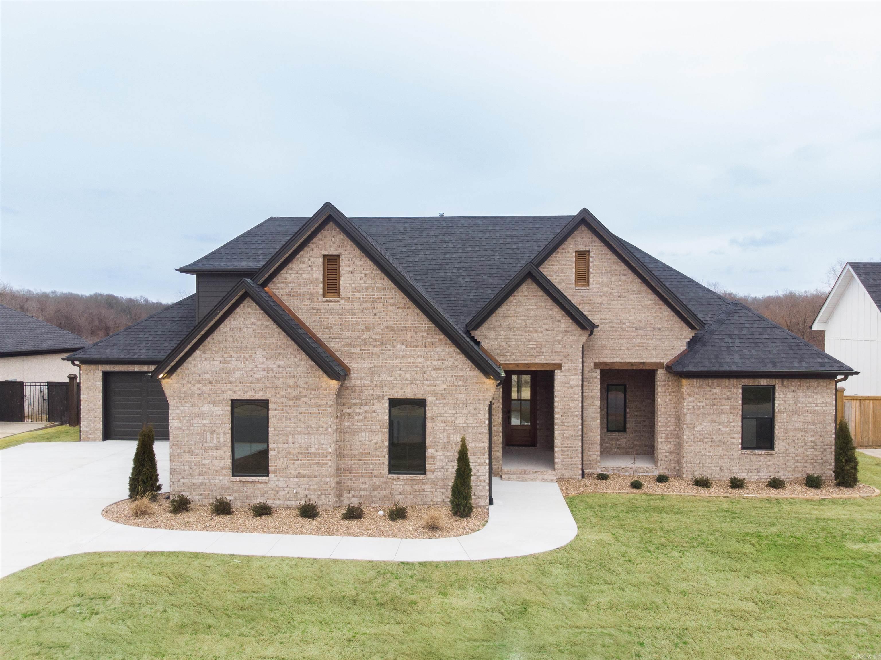 NATURAL TRAIL ESTATES - Residential
