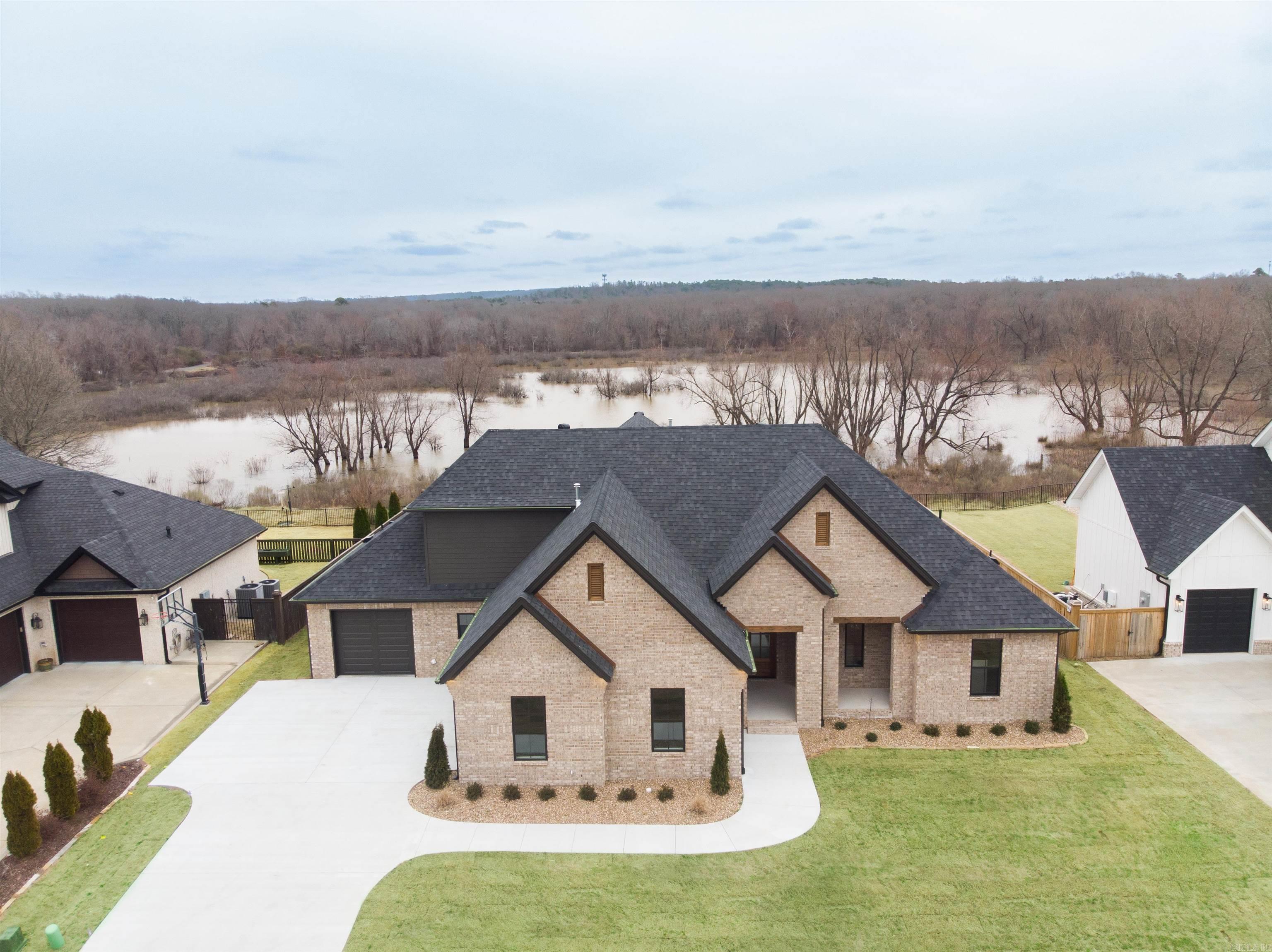 NATURAL TRAIL ESTATES - Residential