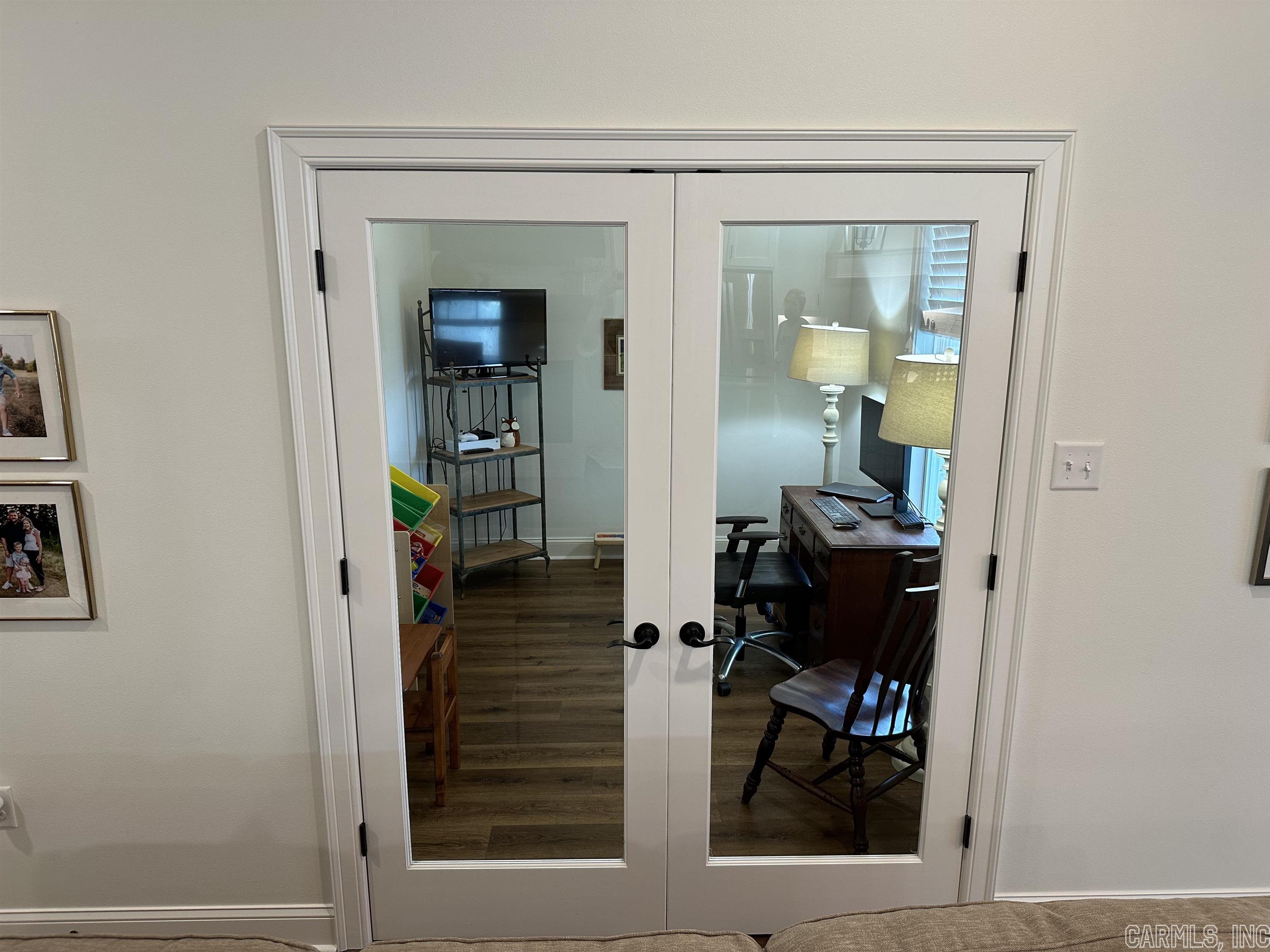 ROBYNMAR - Residential