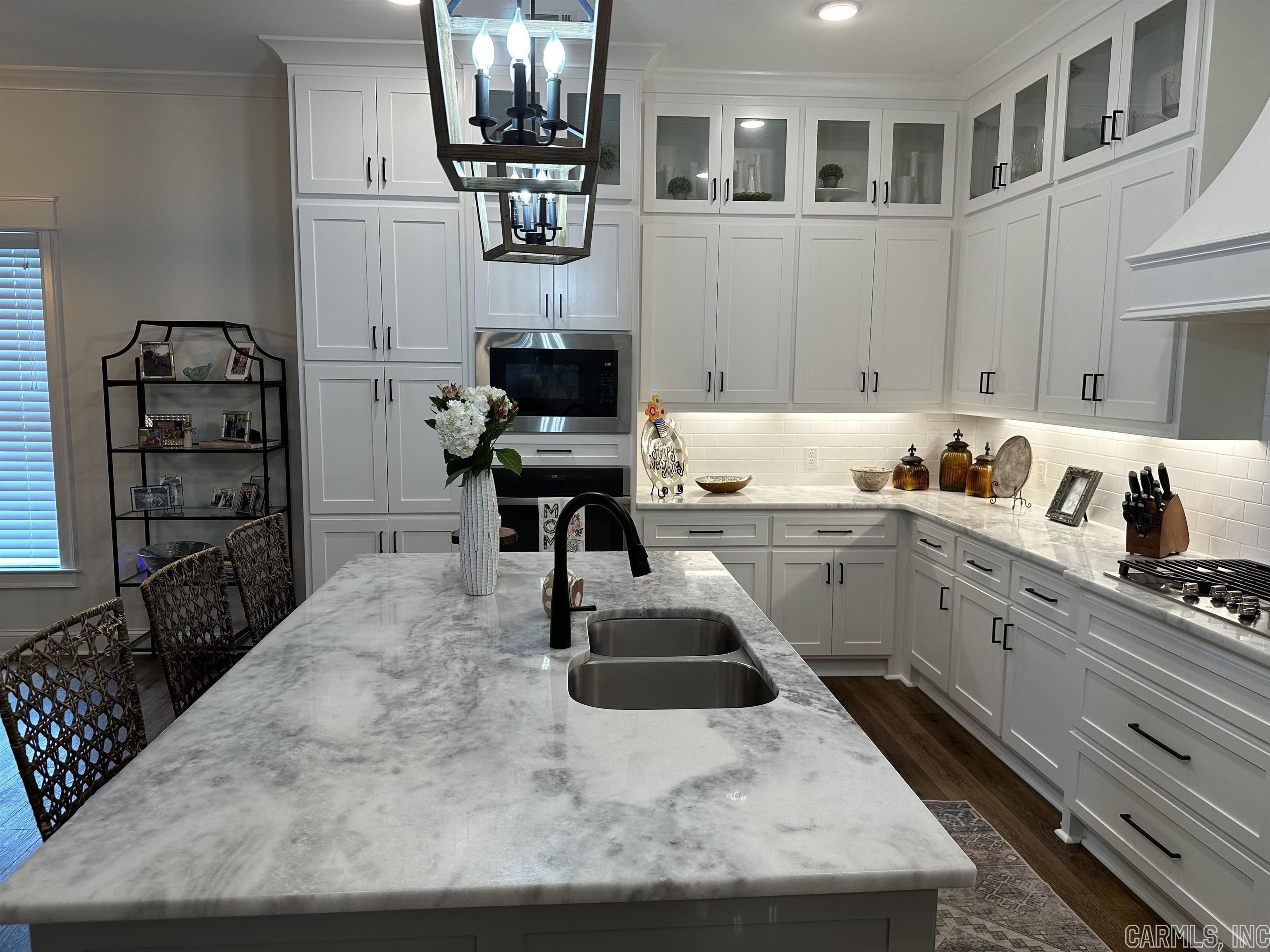 ROBYNMAR - Residential