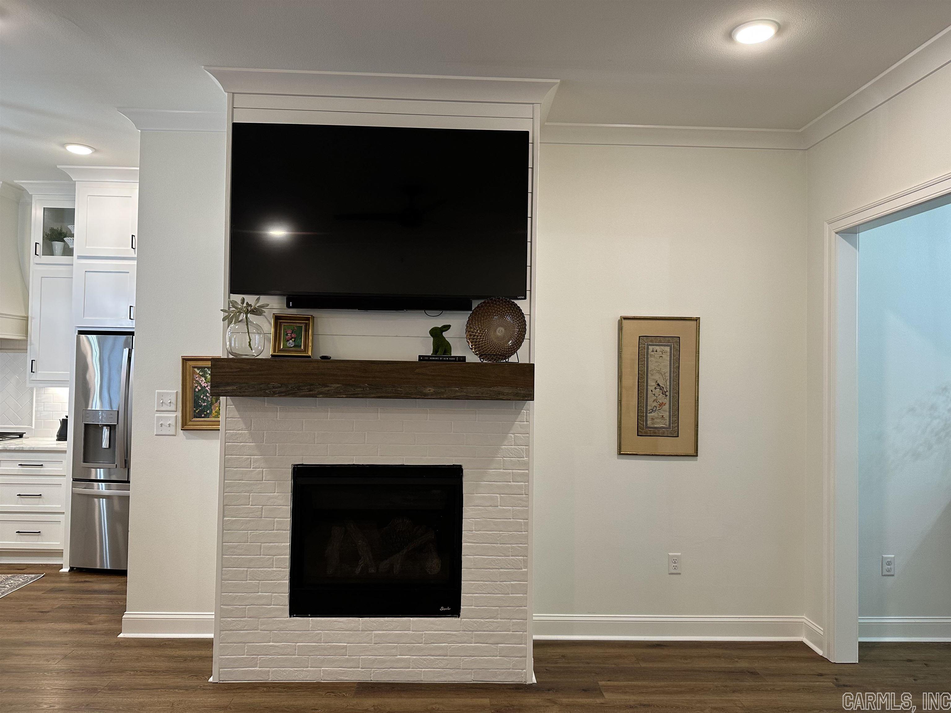 ROBYNMAR - Residential