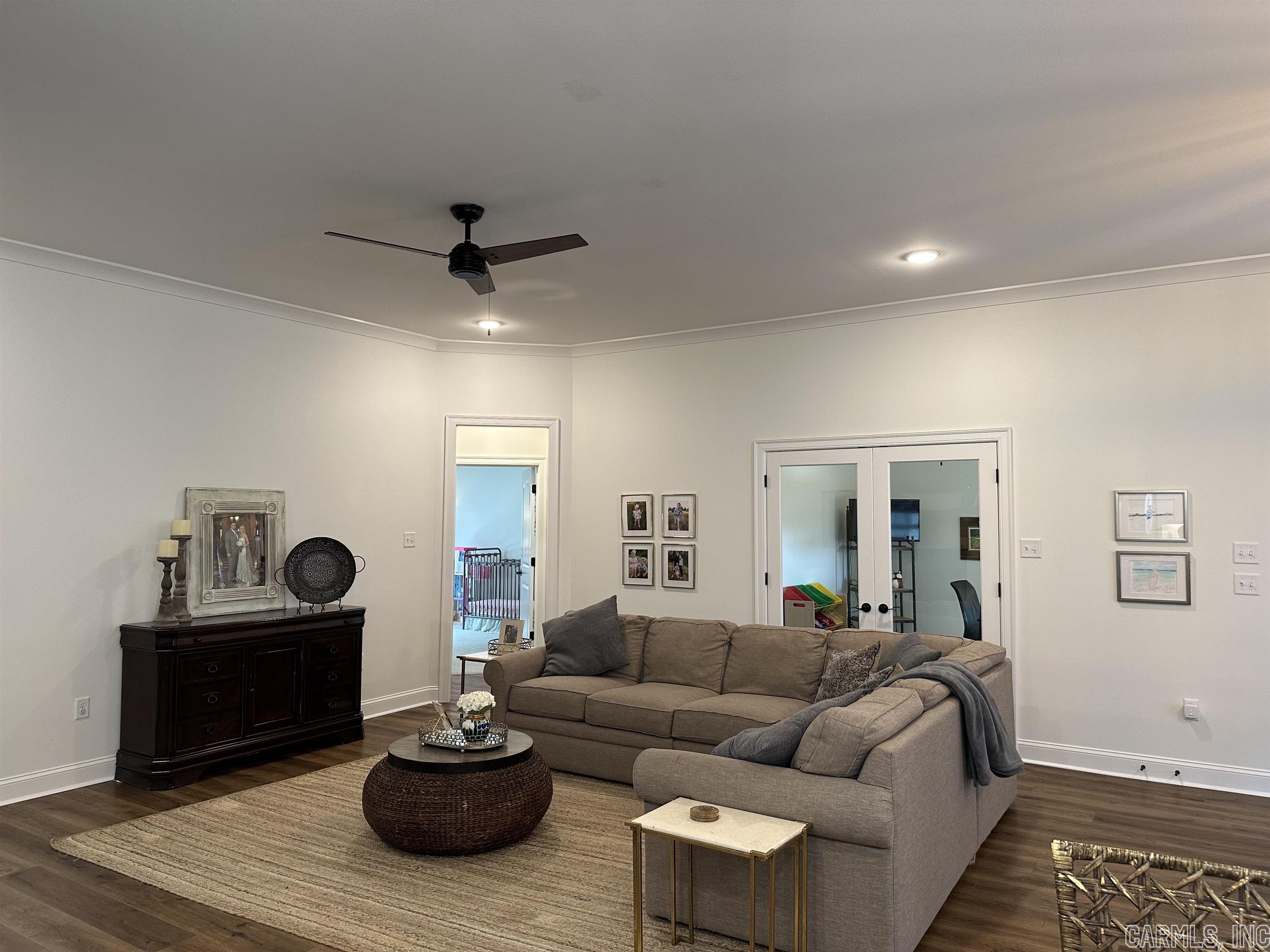 ROBYNMAR - Residential