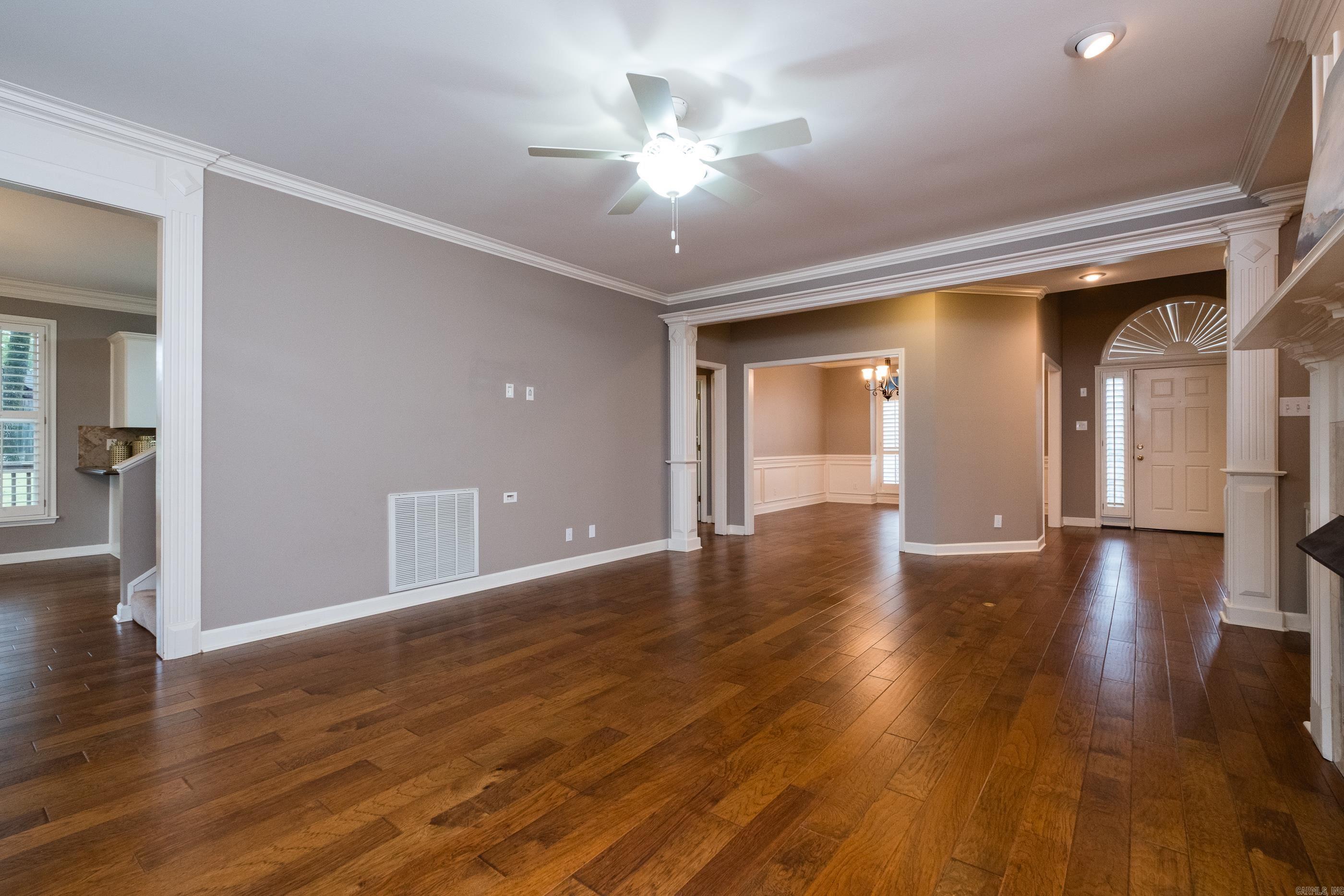 LONGLEA MANOR ADDN - Residential