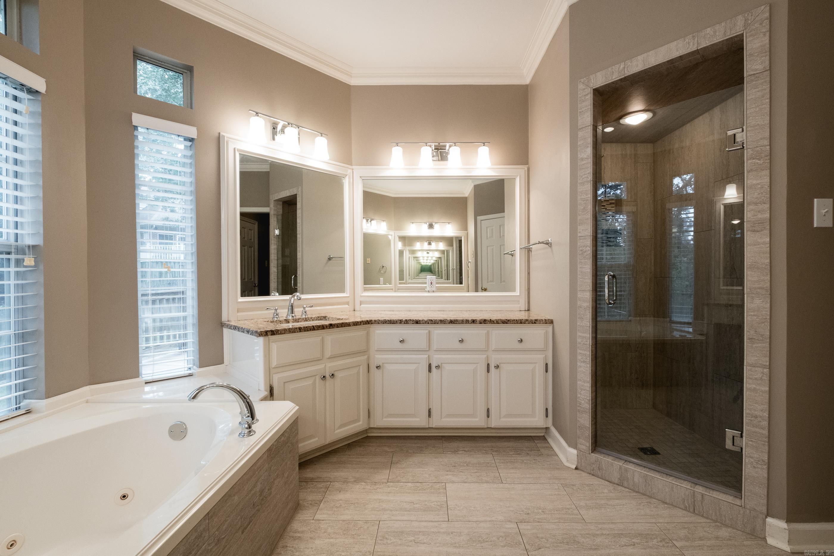 LONGLEA MANOR ADDN - Residential