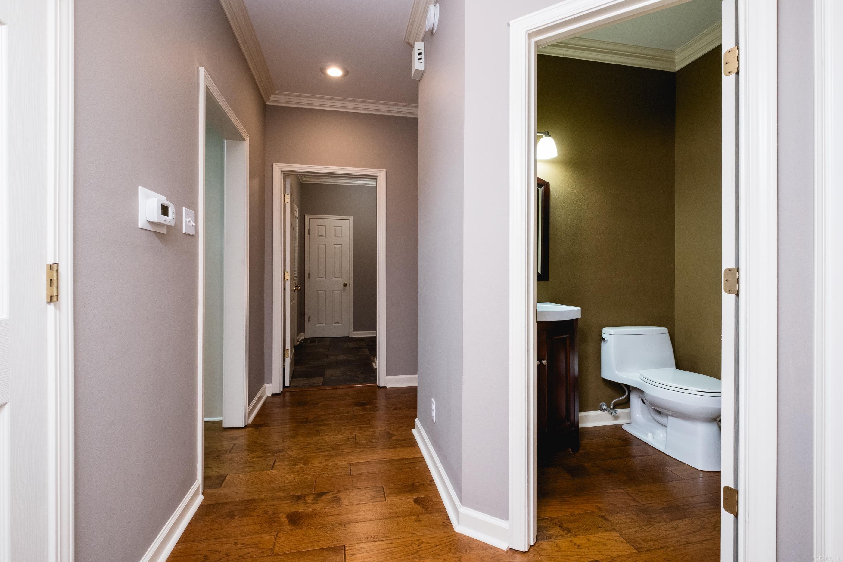 LONGLEA MANOR ADDN - Residential