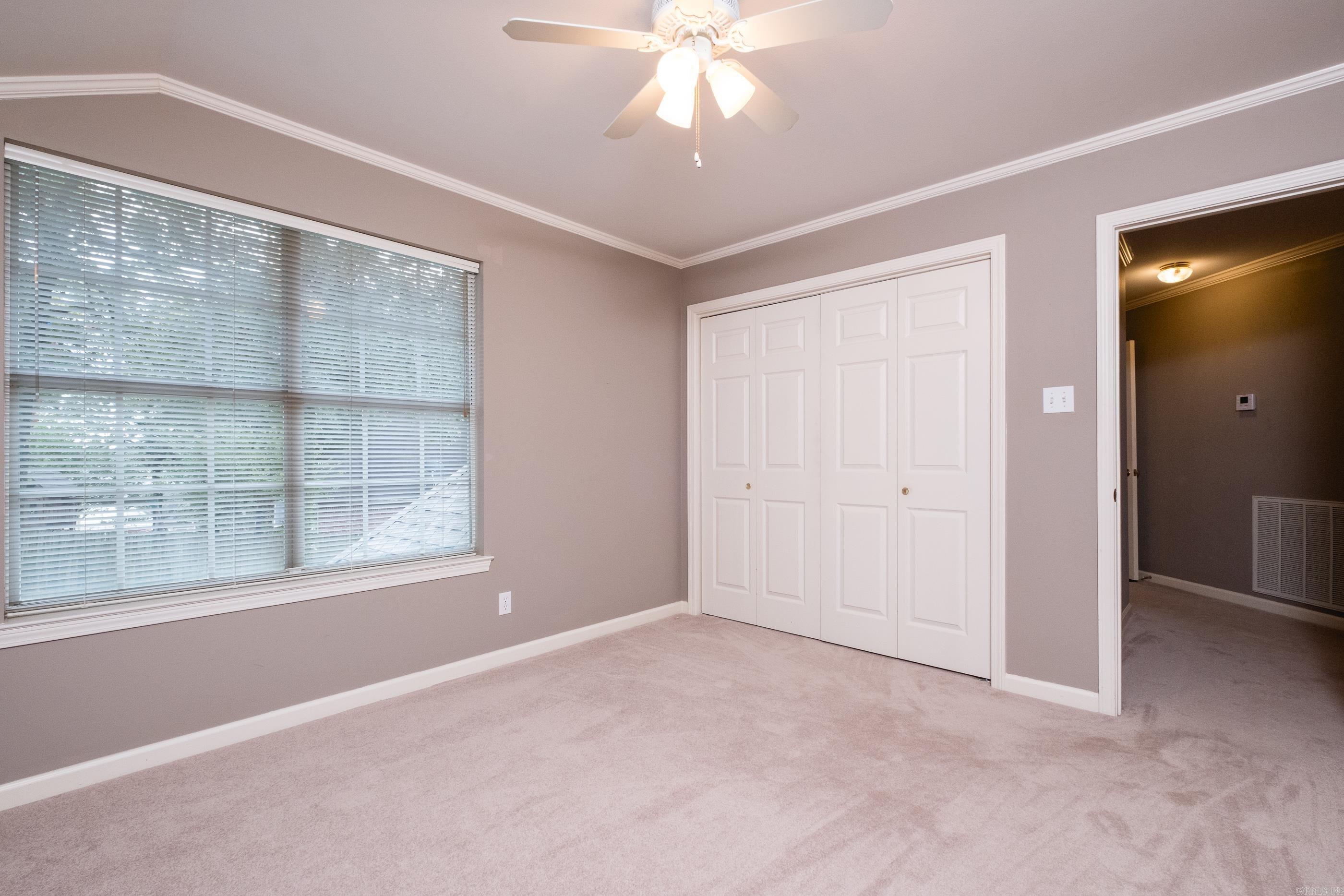 LONGLEA MANOR ADDN - Residential