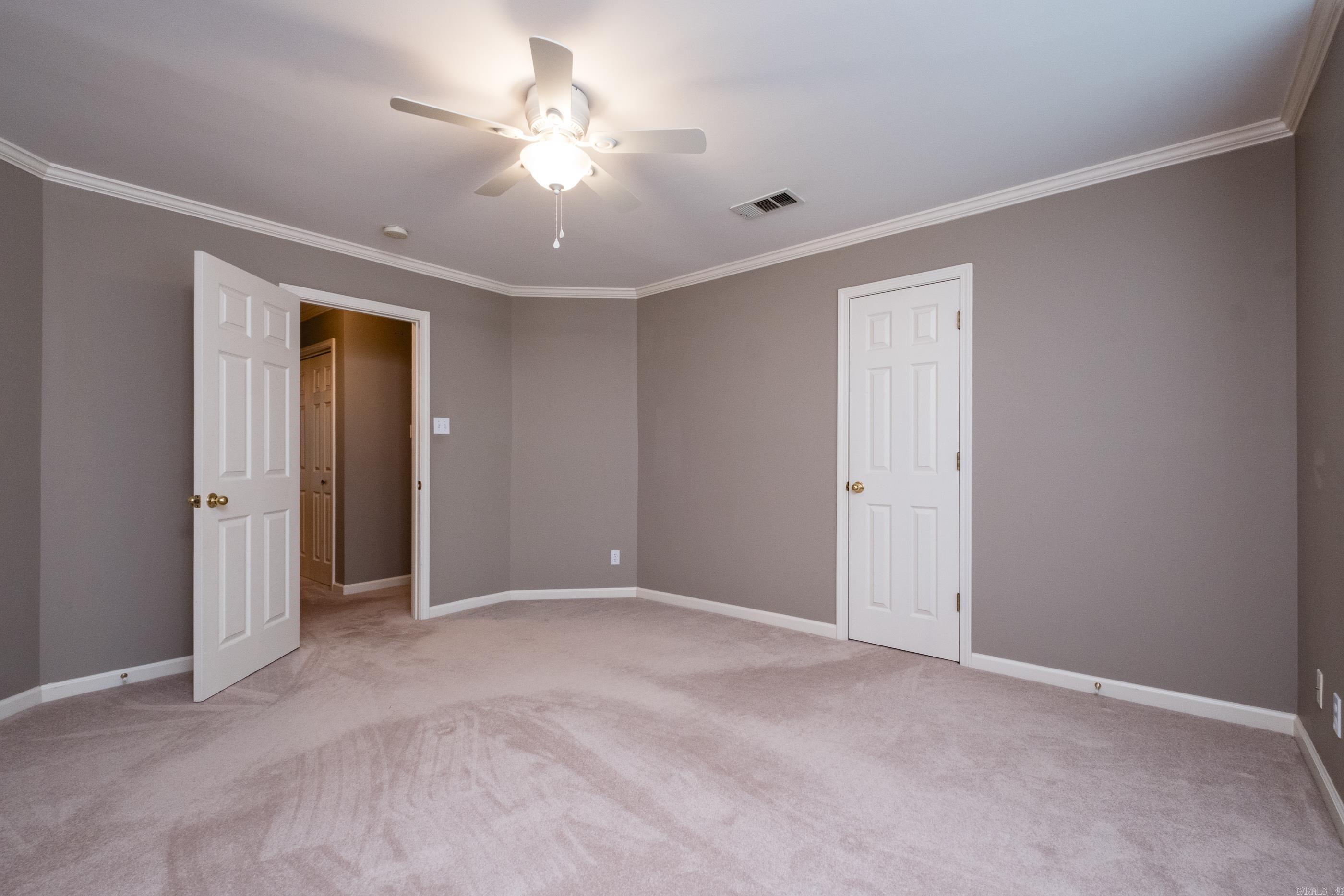 LONGLEA MANOR ADDN - Residential