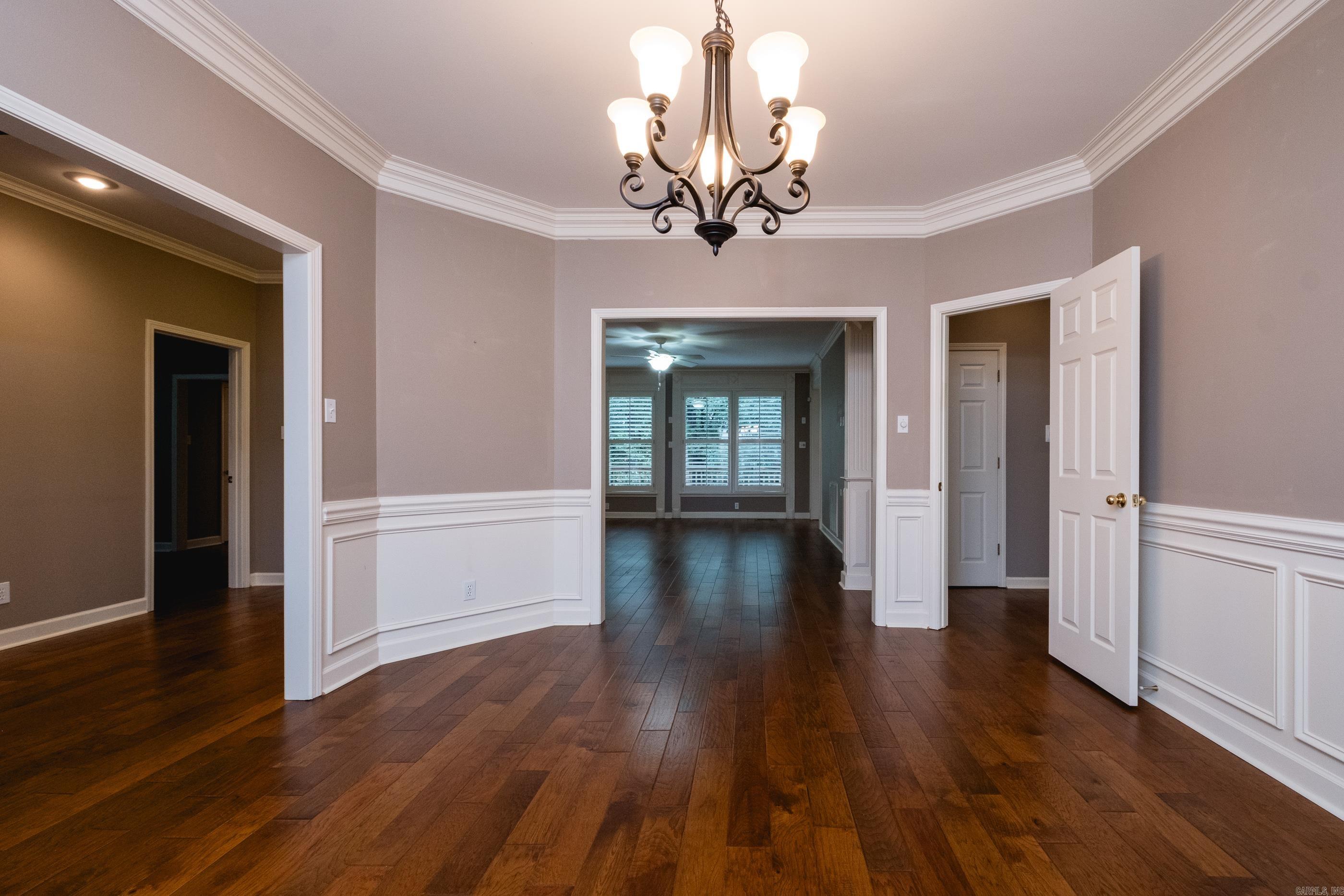 LONGLEA MANOR ADDN - Residential