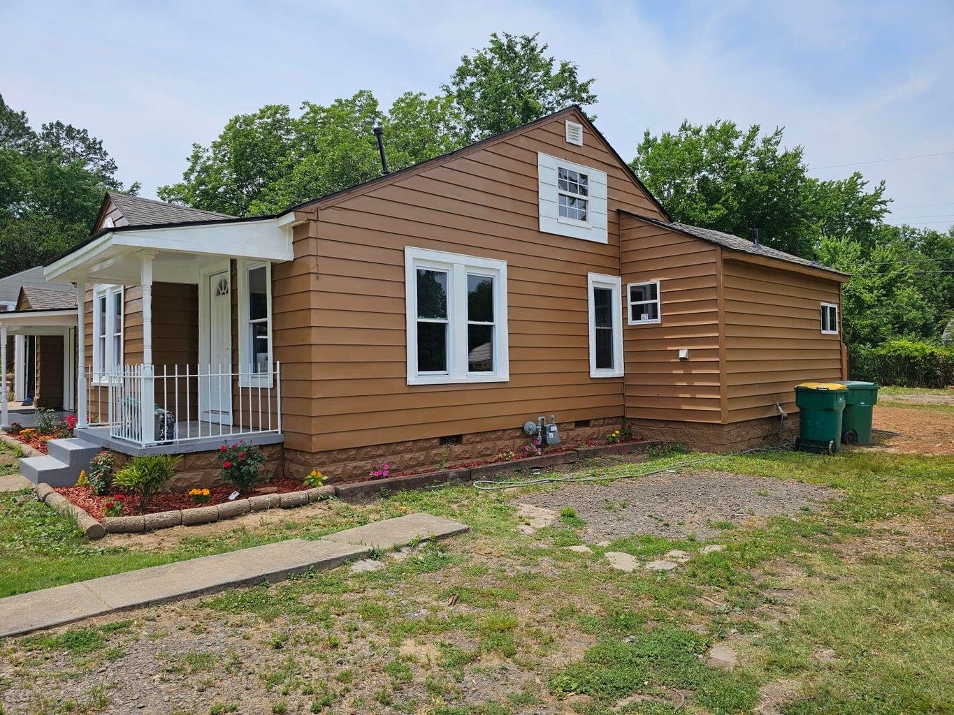 TRUE F SMITH - Residential