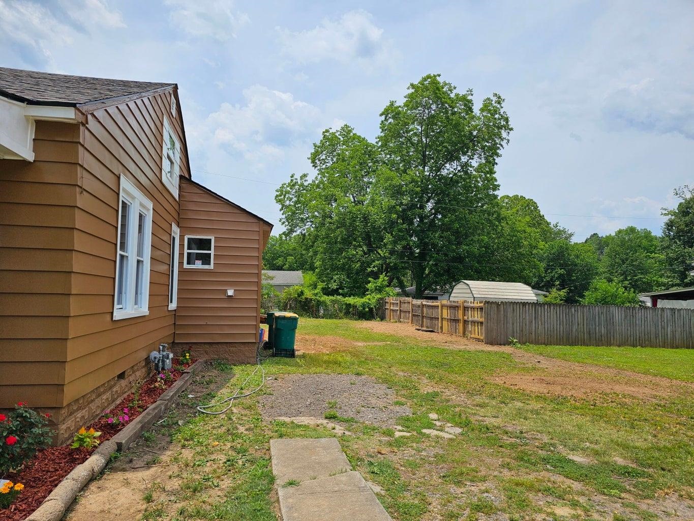 TRUE F SMITH - Residential