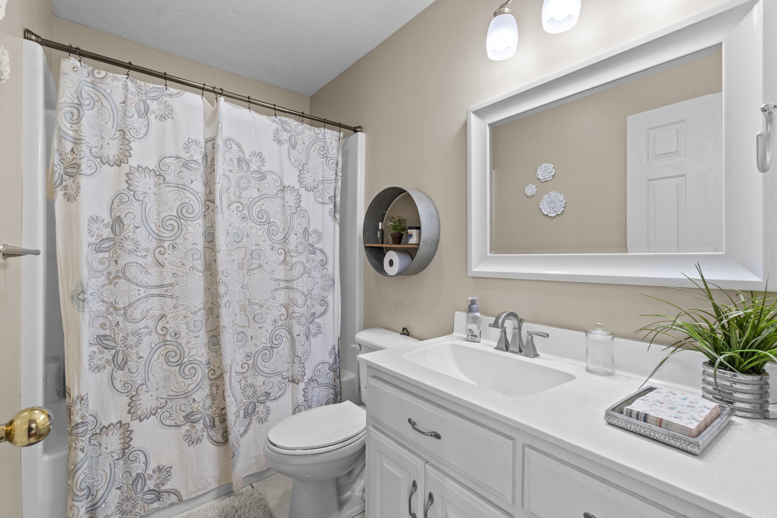 BELOIT BAY - Residential