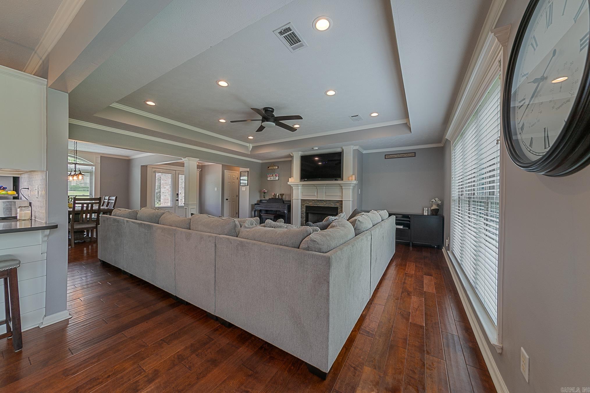 AUSTIN LAKES ON THE BAY ADDN - Residential