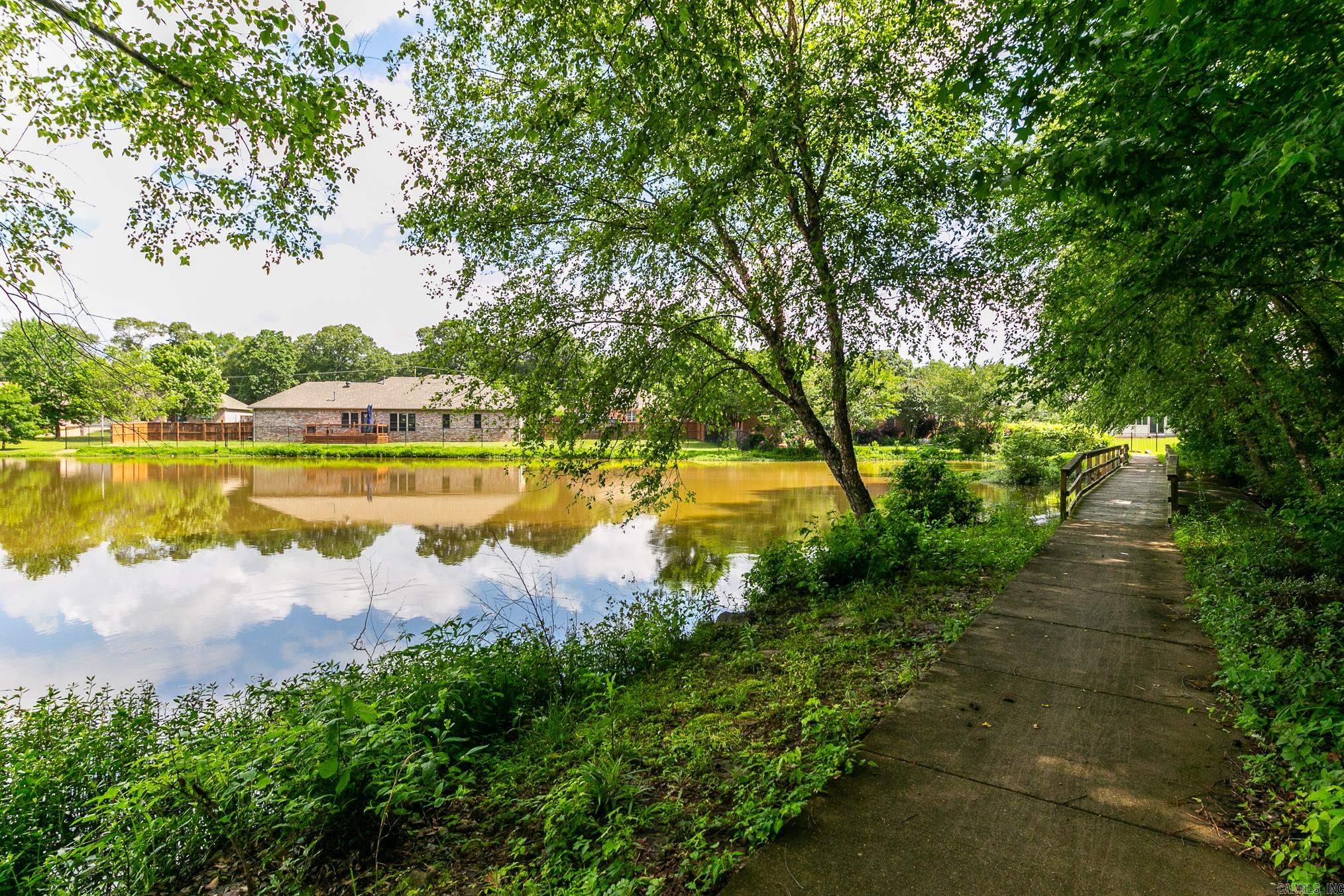 AUSTIN LAKES ON THE BAY ADDN - Residential