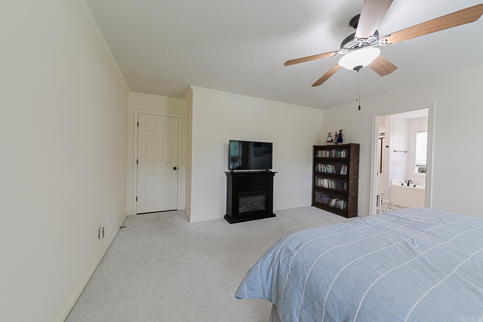 AUSTIN LAKES ON THE BAY ADDN - Residential