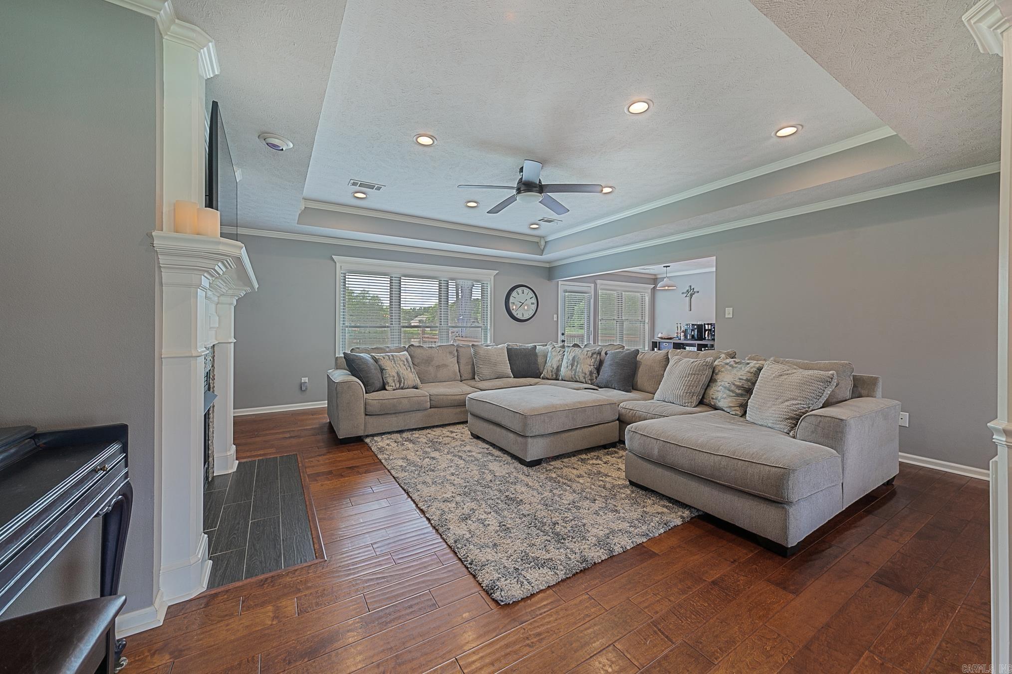 AUSTIN LAKES ON THE BAY ADDN - Residential