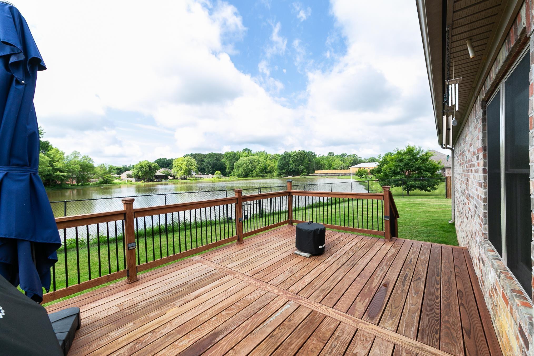 AUSTIN LAKES ON THE BAY ADDN - Residential