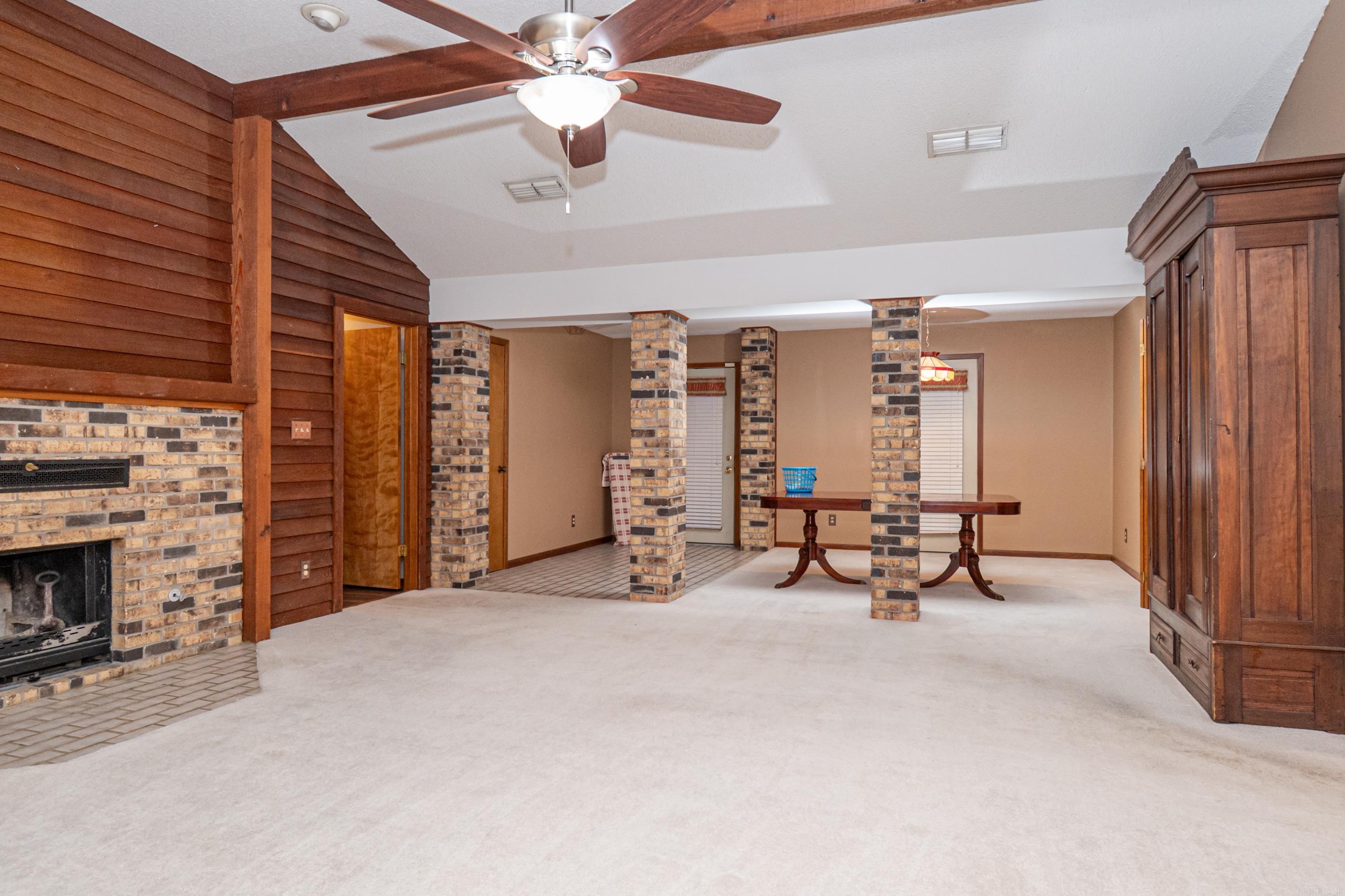 THOMPSON HEIGHTS 4TH S-D - Residential