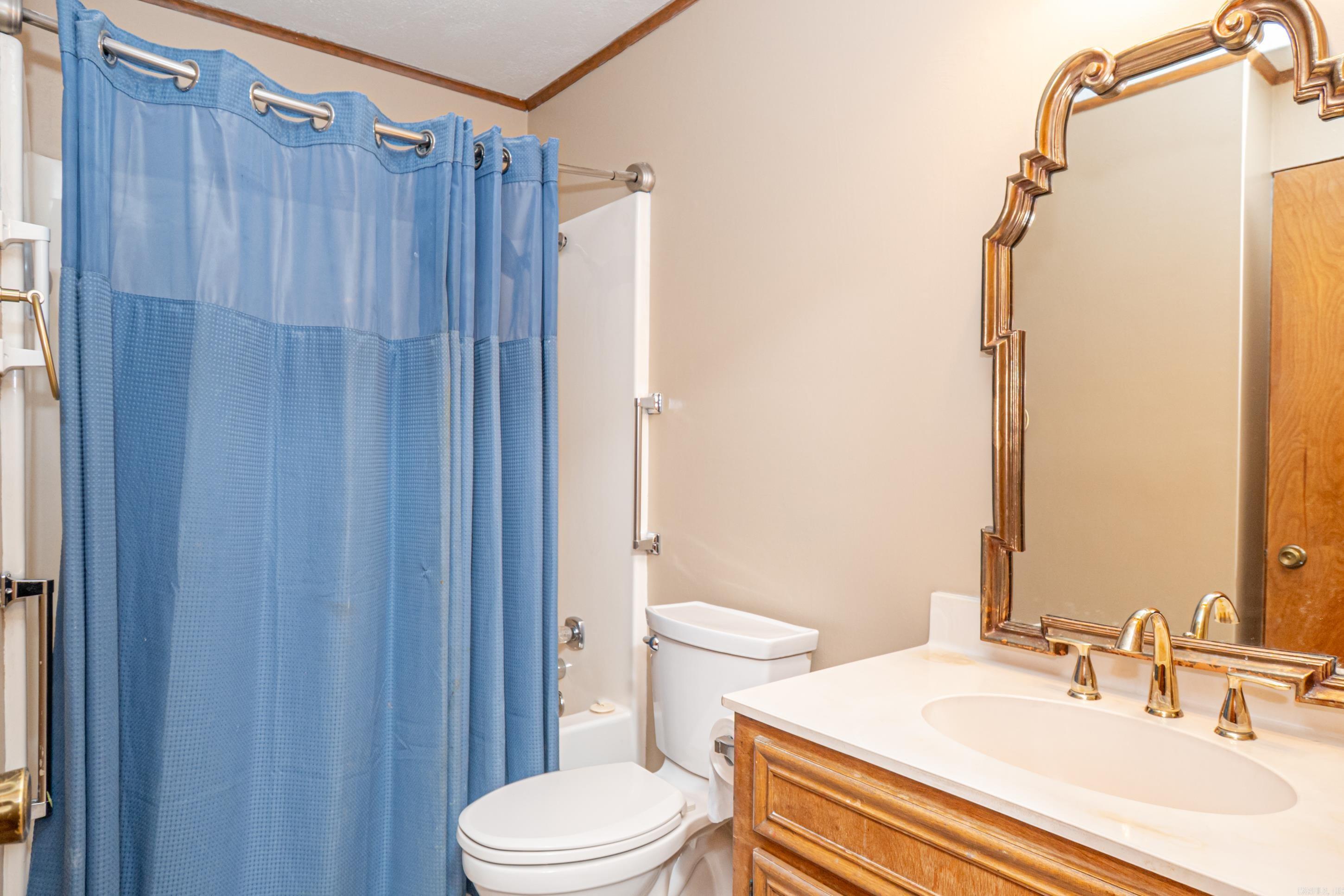 THOMPSON HEIGHTS 4TH S-D - Residential