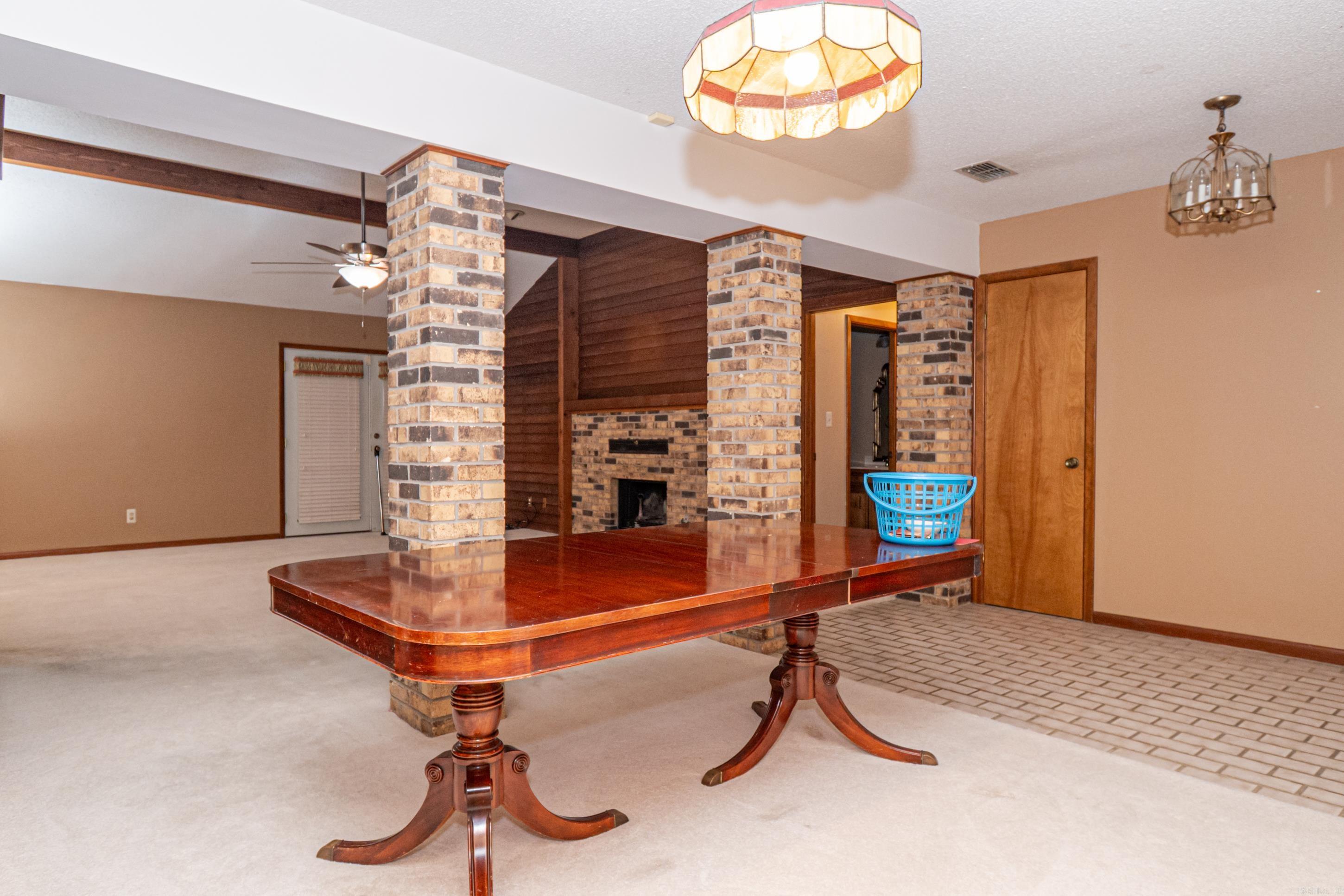 THOMPSON HEIGHTS 4TH S-D - Residential