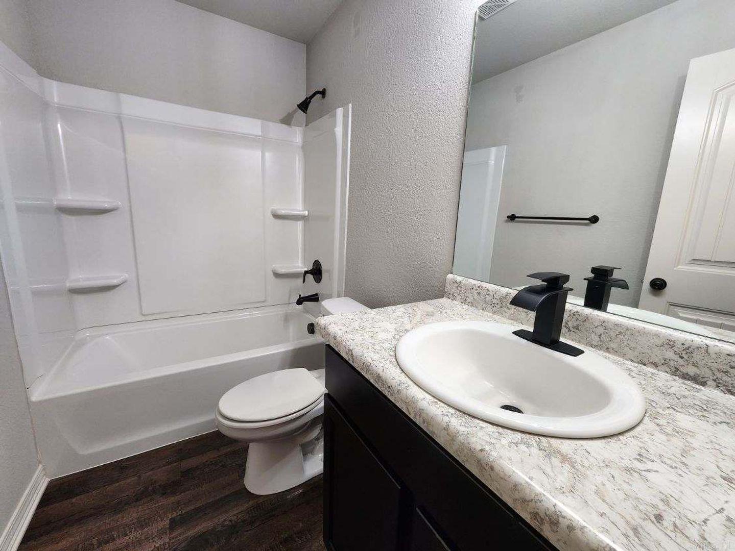 Ivanhoe Estates - Residential Lease