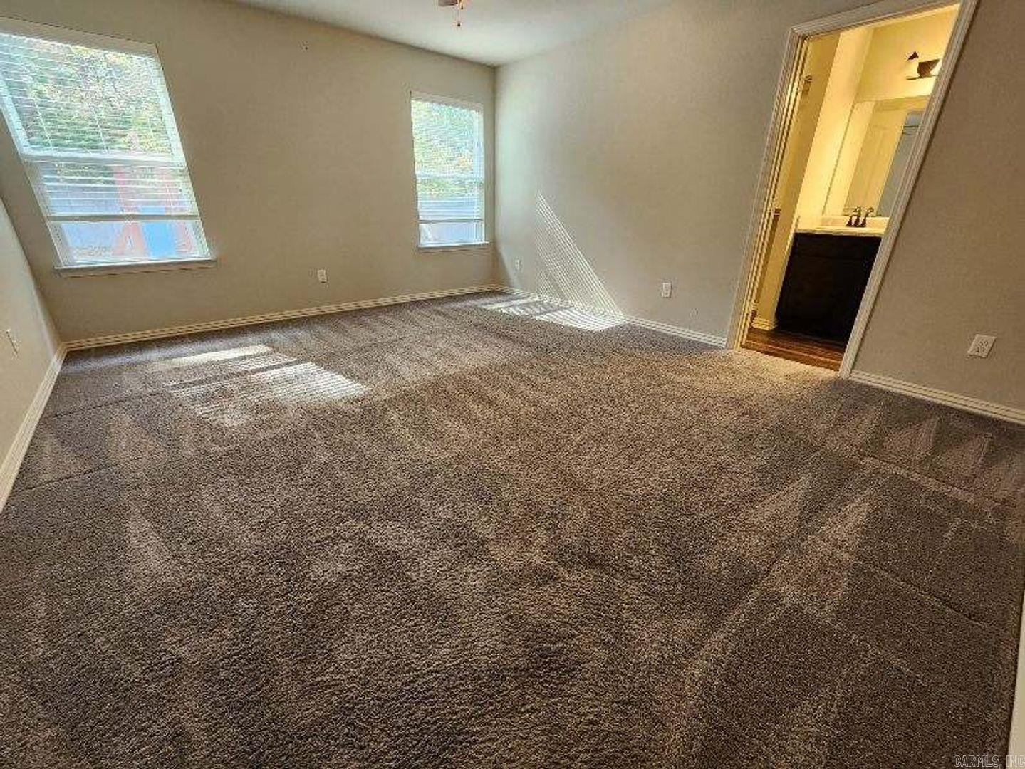 Ivanhoe Estates - Residential Lease